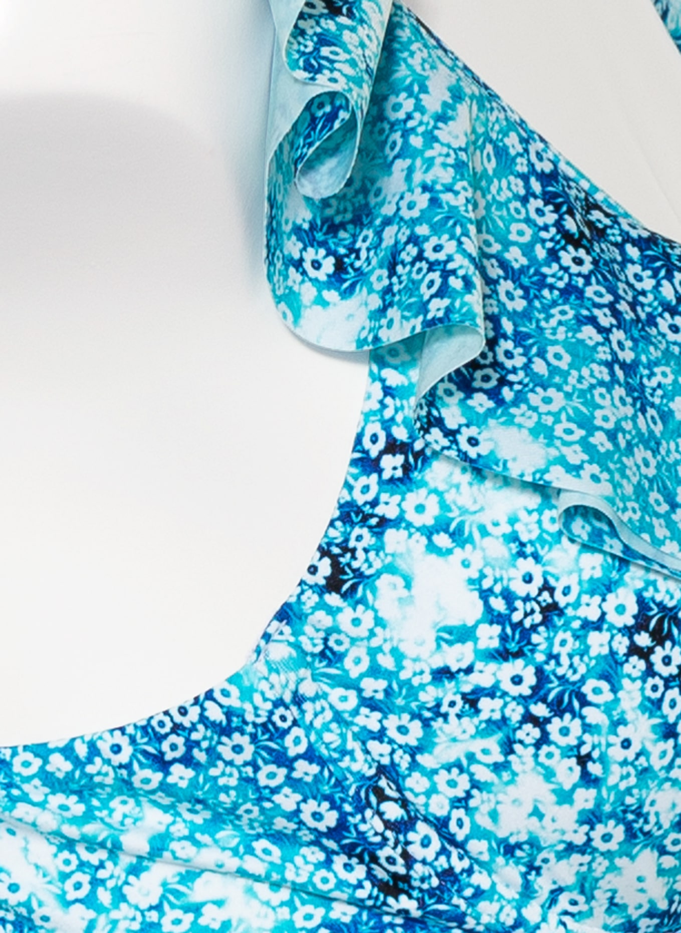 VILEBREQUIN Underwired bikini top FLOWER TIE & DIE LIZZY, Color: TURQUOISE/ WHITE/ BLUE (Image 4)