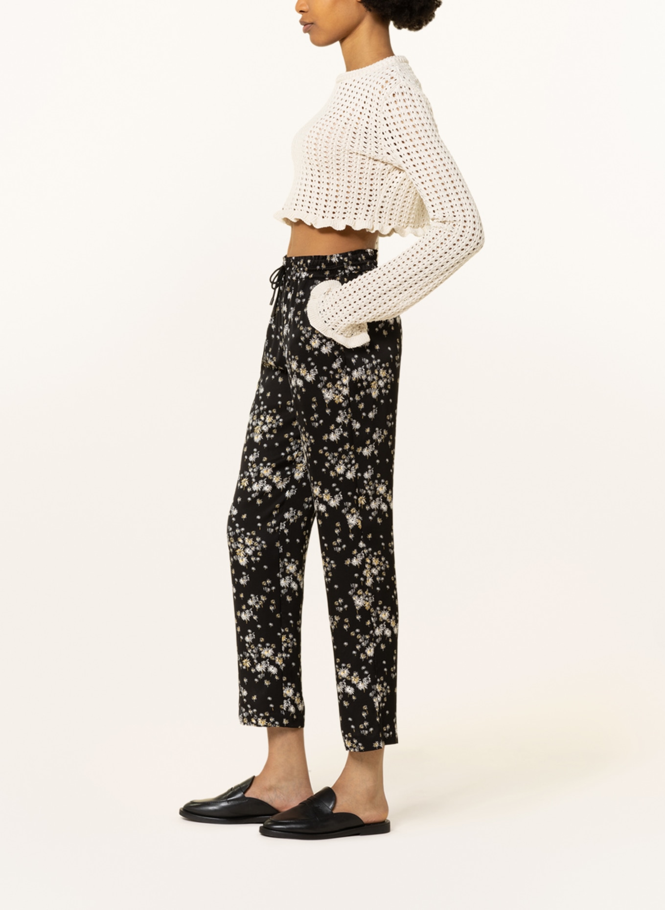 SCOTCH & SODA Trousers NINA in jogger style, Color: BLACK/ WHITE/ LIGHT YELLOW (Image 4)
