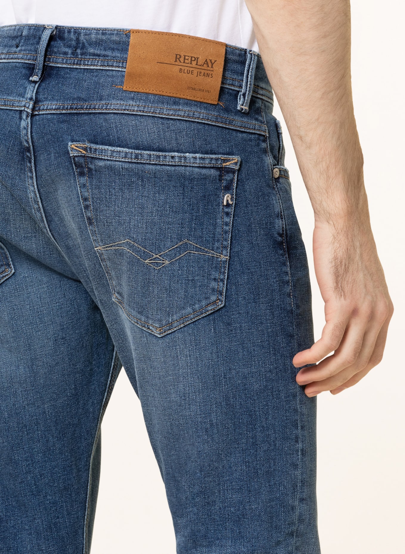 REPLAY Jeans WLLBI Regular Slim Fit, Farbe: 009 MEDIUM BLUE (Bild 5)