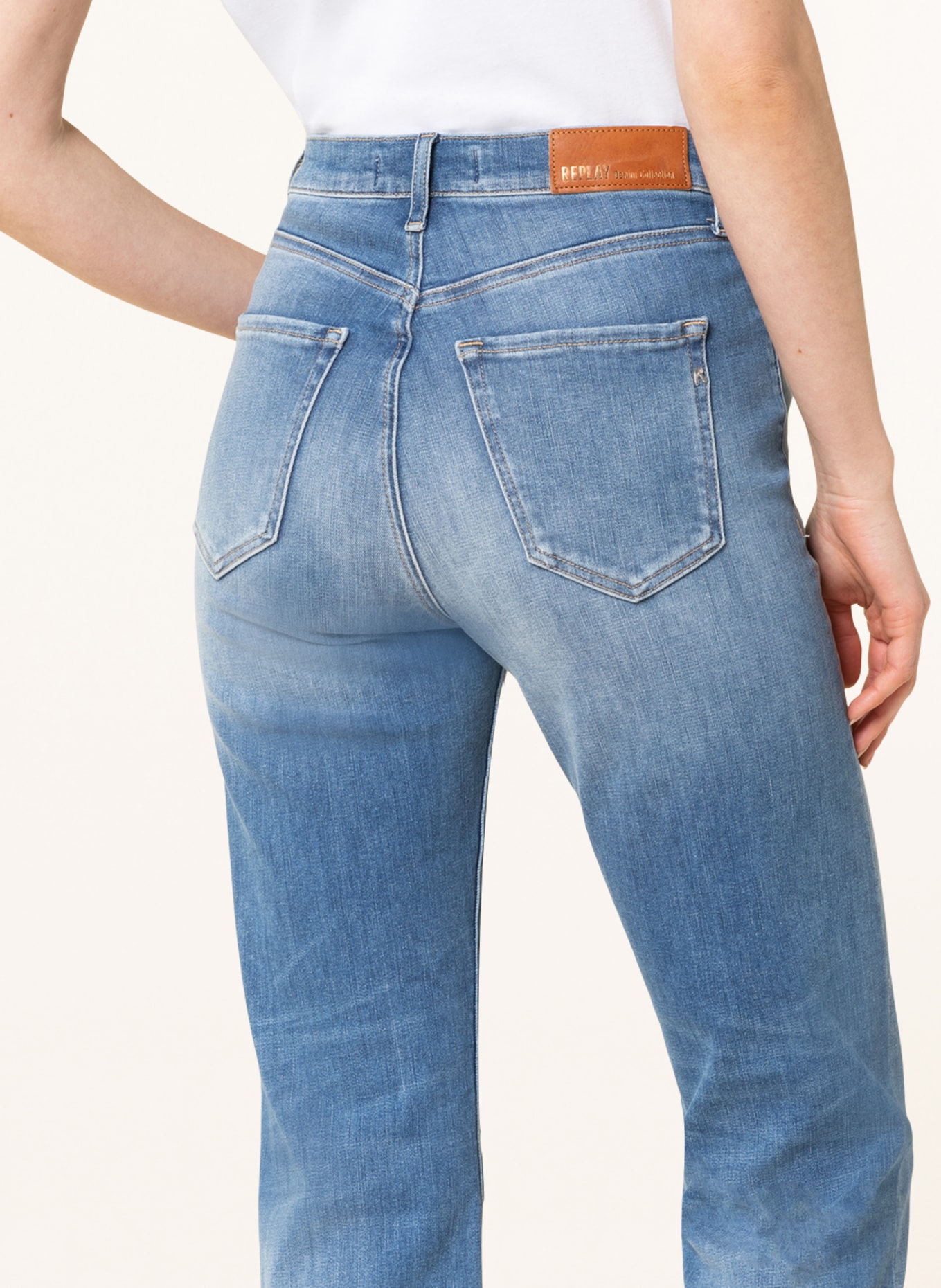 REPLAY Flared Jeans REYNE, Farbe: 009 MEDIUM BLUE (Bild 5)