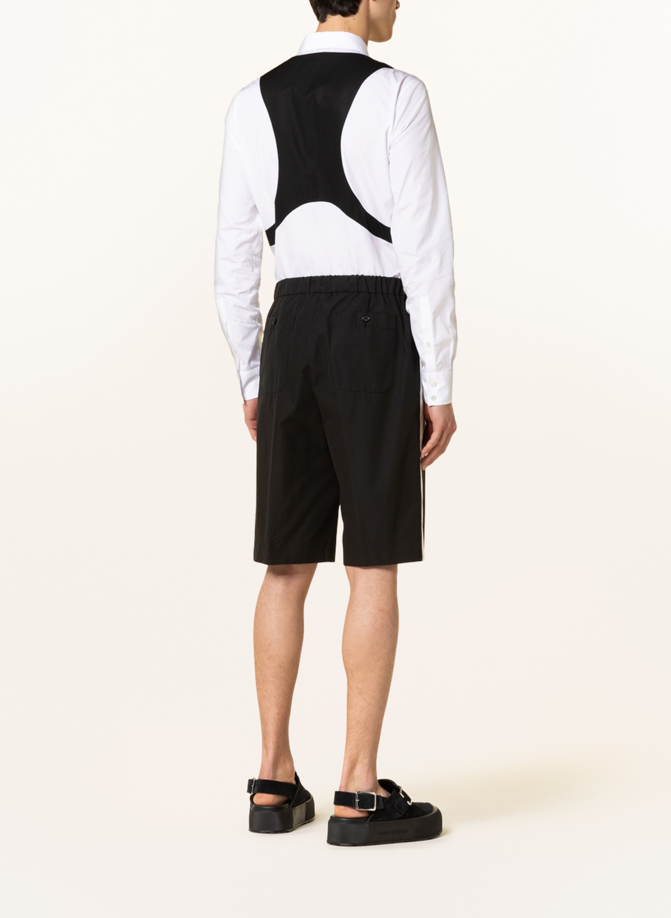 Alexander McQUEEN Shorts with tuxedo stripes, Color: BLACK/ WHITE (Image 4)
