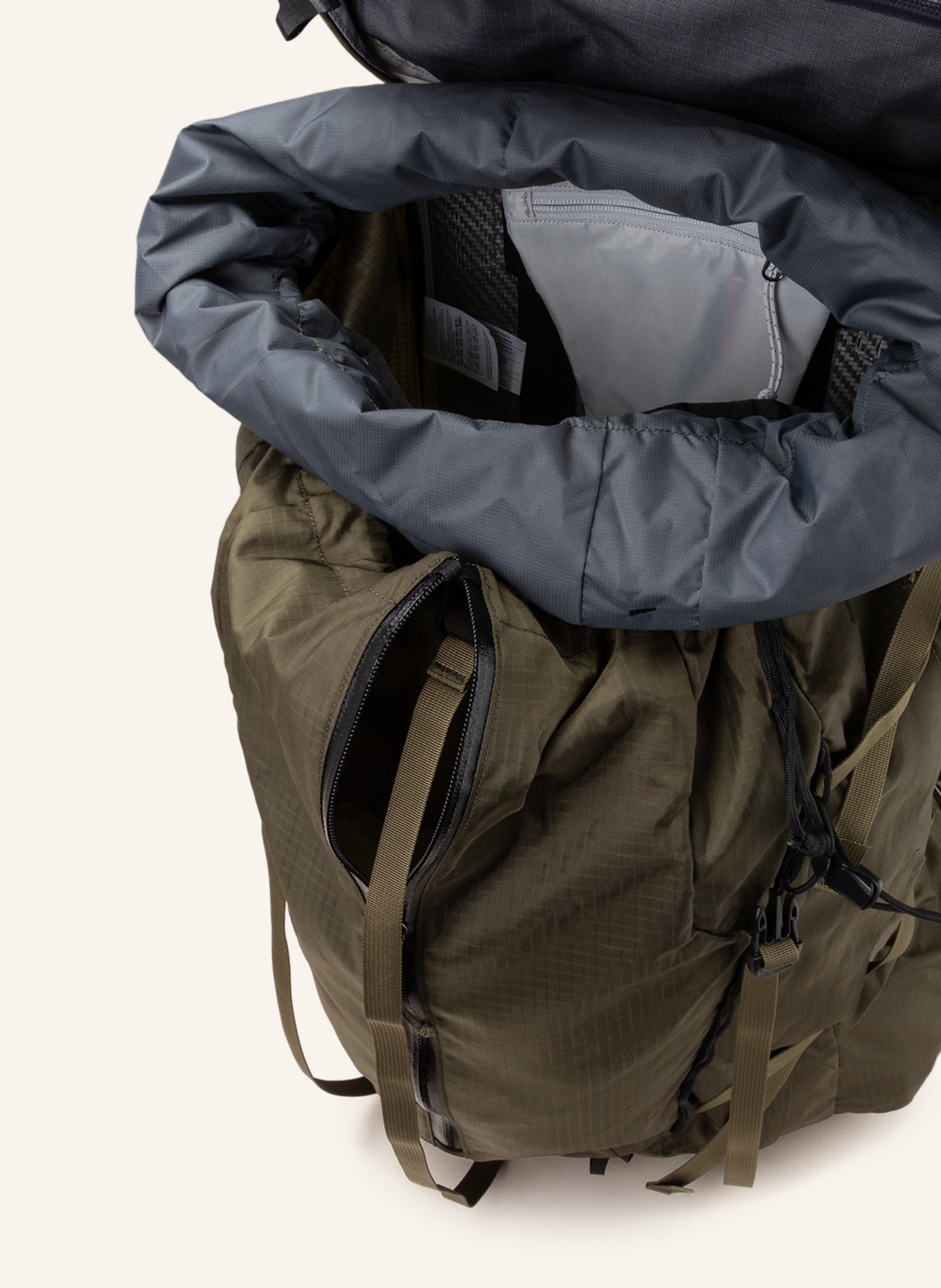 Bora 65 backpack hot sale