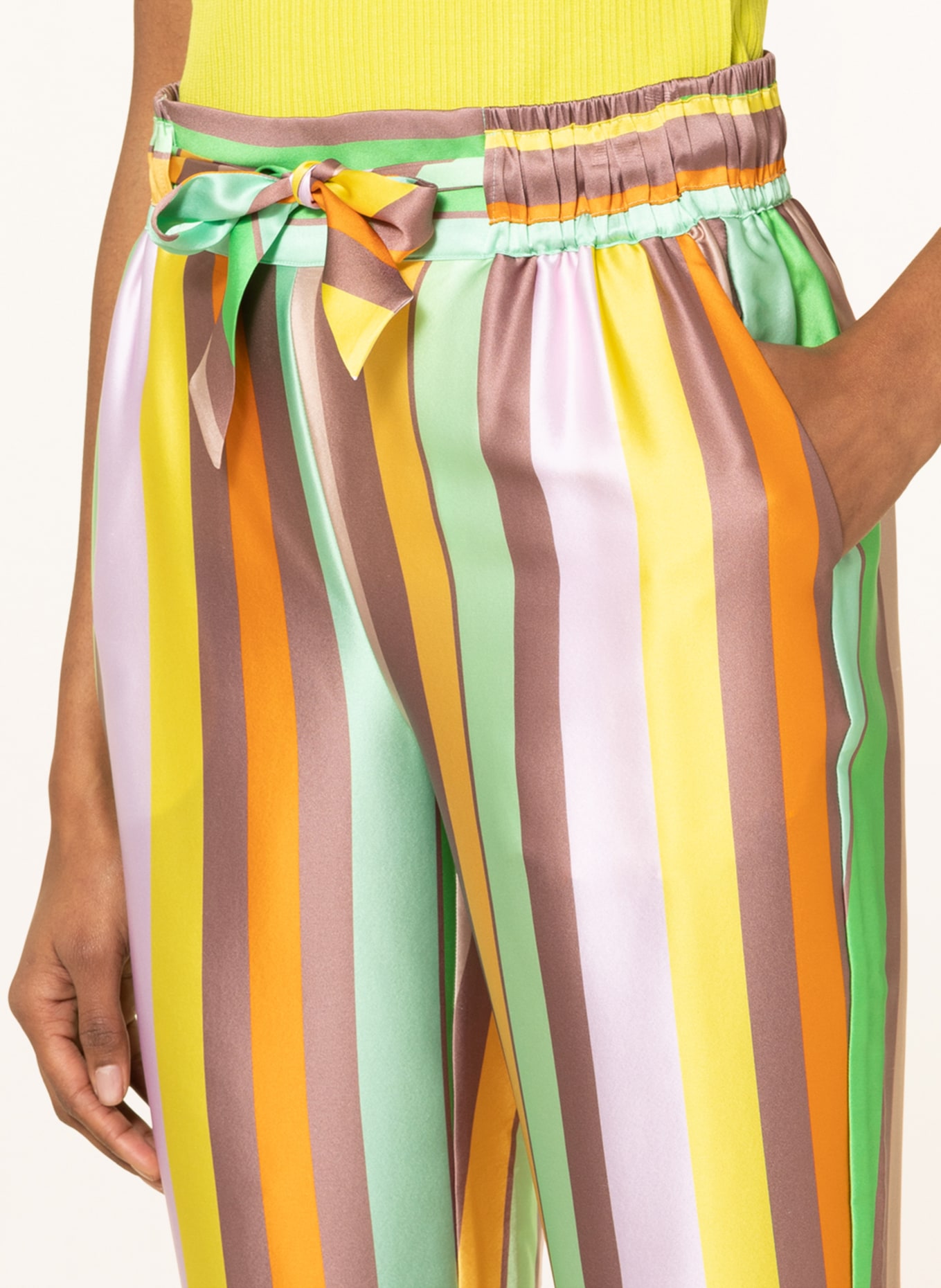 HERZEN'S ANGELEGENHEIT Wide leg trousers made of silk, Color: YELLOW/ LIGHT GREEN/ ORANGE (Image 5)