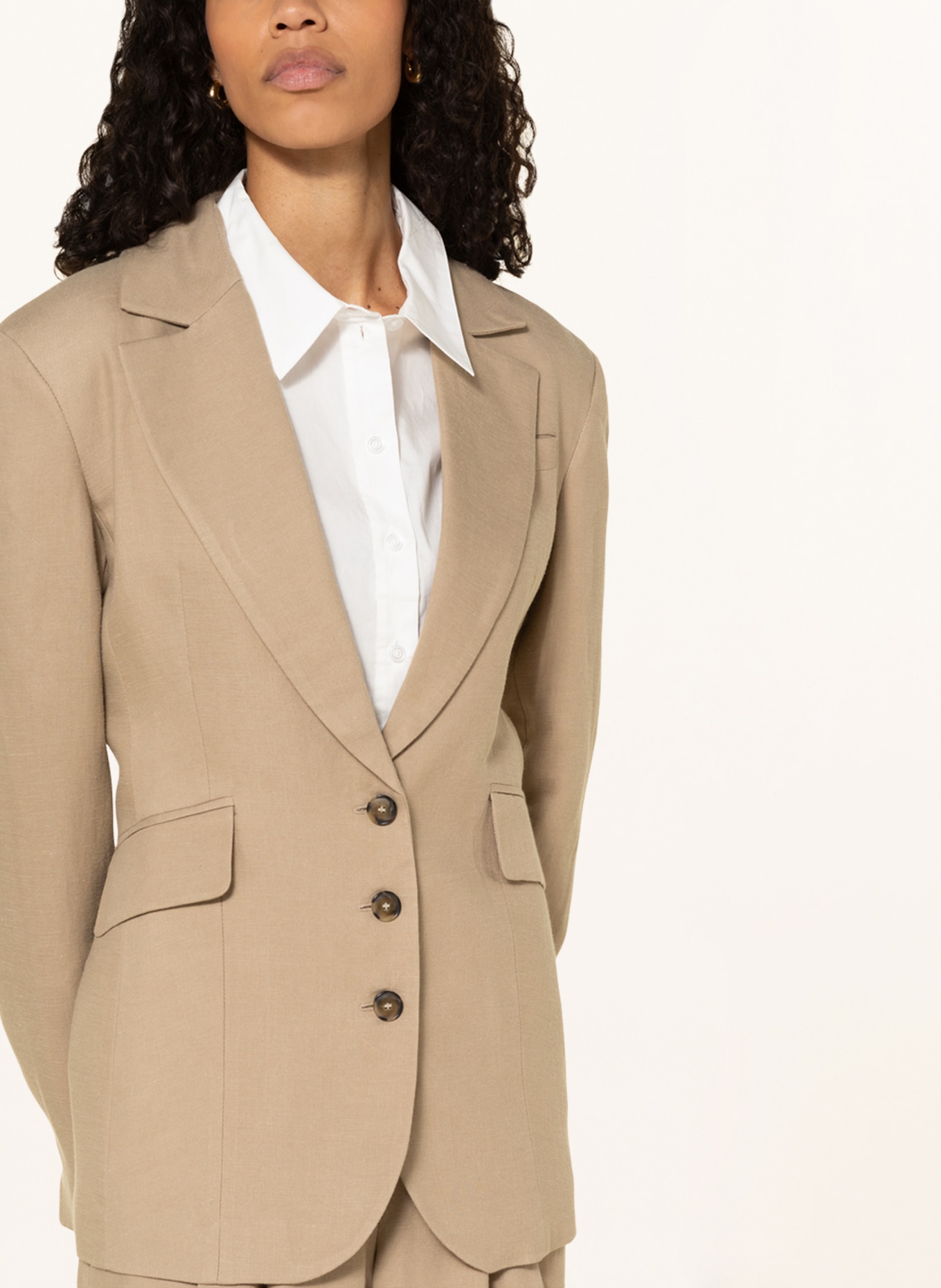 Light tan blazer womens store