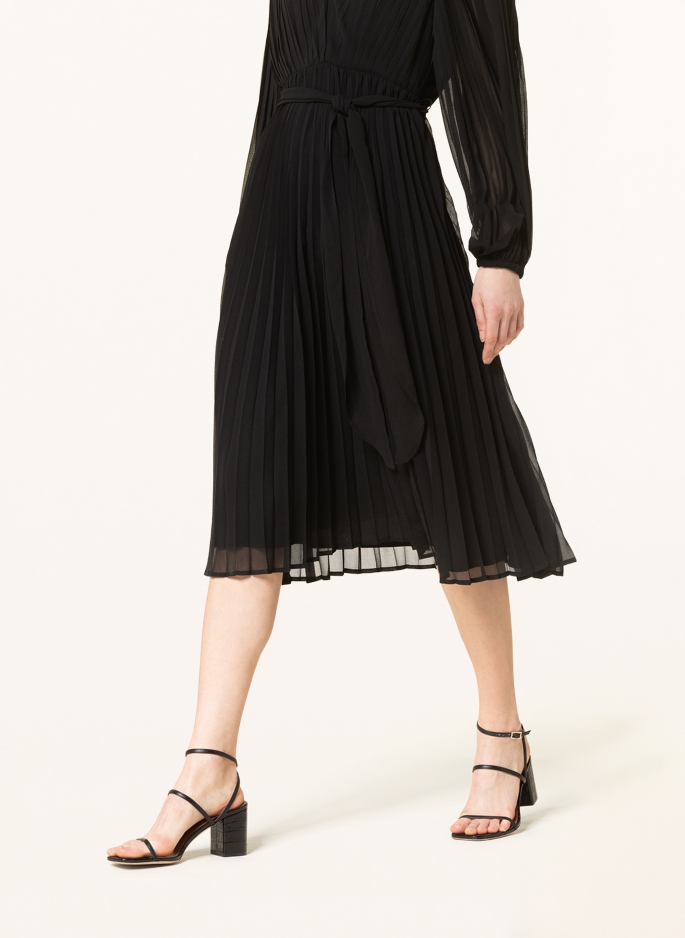 Princess GOES HOLLYWOOD Dress with pleats, Color: BLACK (Image 4)