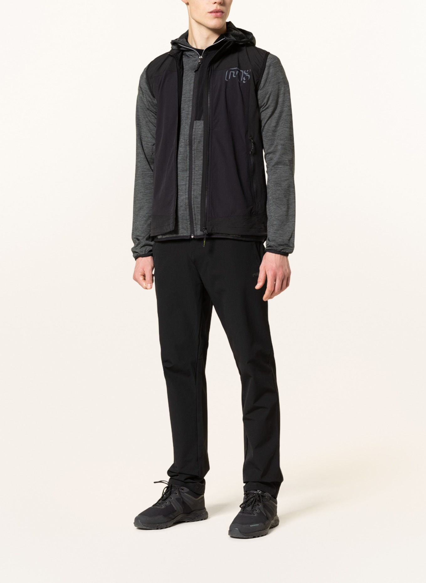 me°ru' Performance vest VALLENDAR, Color: BLACK (Image 2)