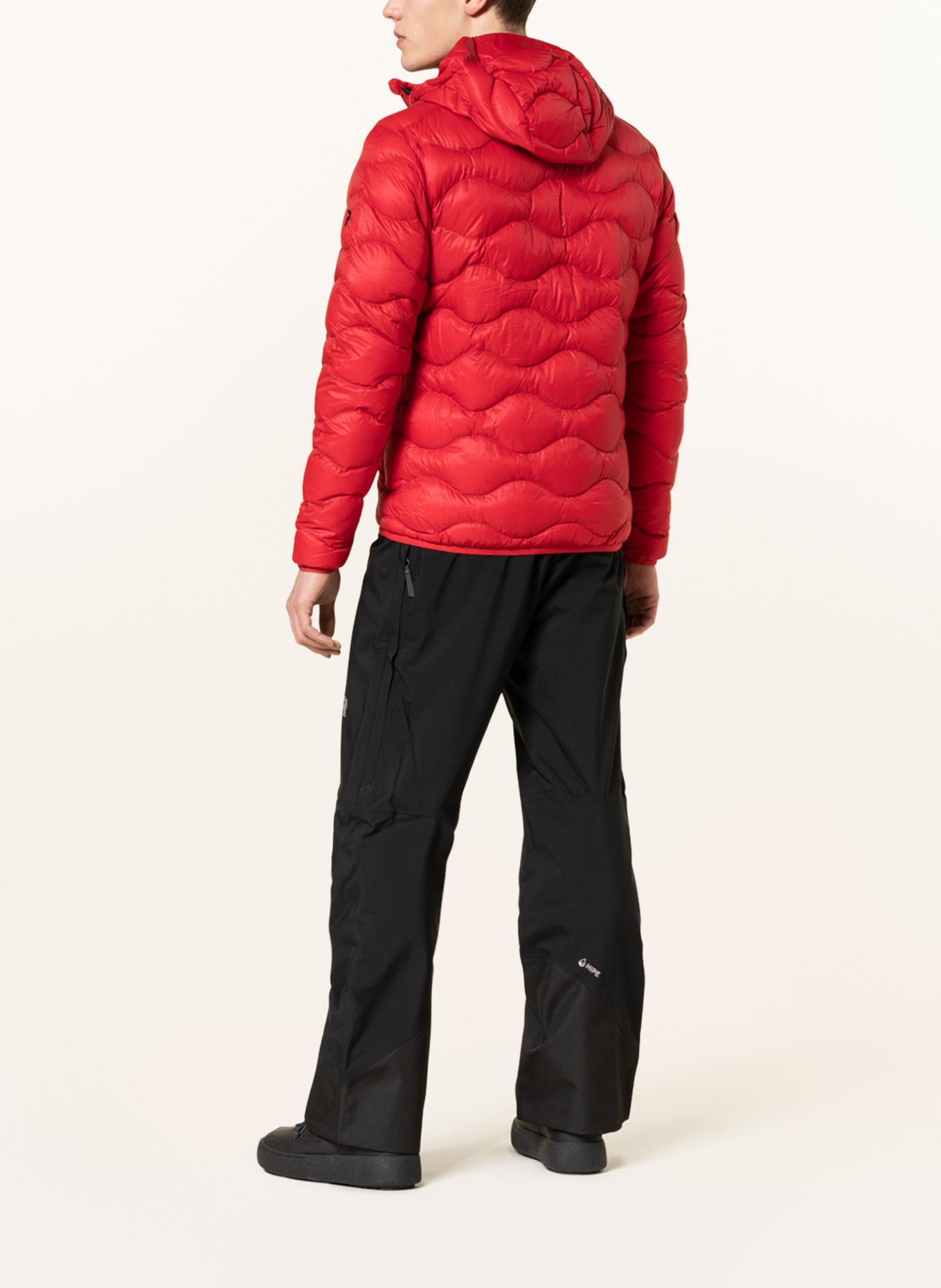 Peak Performance Lightweight down jacket HELIUM, Color: RED (Image 3)