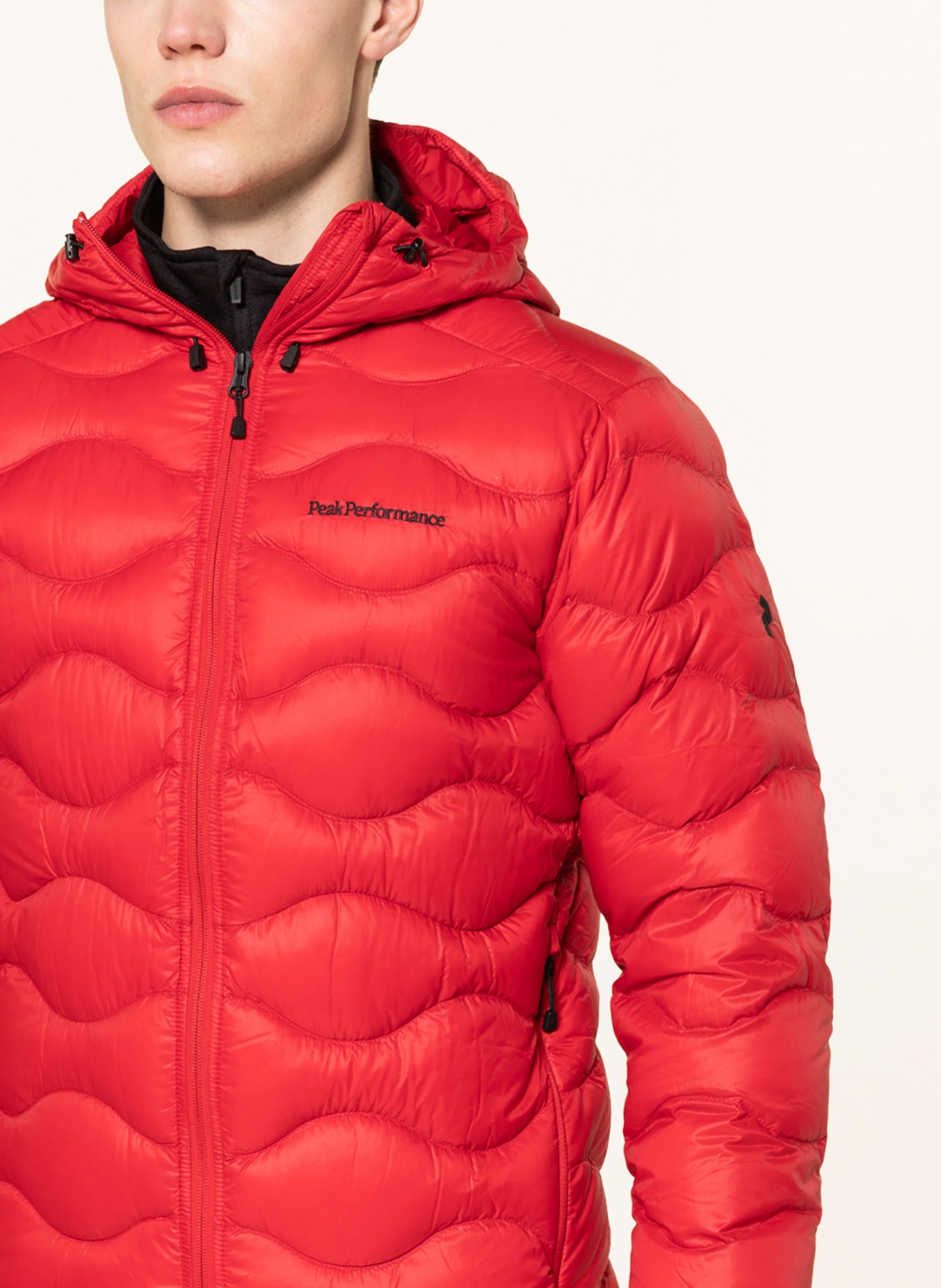 Peak Performance Lightweight down jacket HELIUM, Color: RED (Image 5)