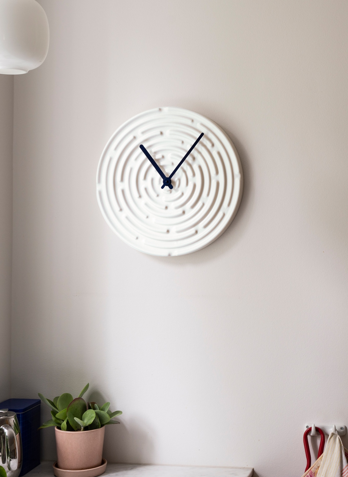 raawii Wall clock MINOS, Color: CREAM (Image 2)