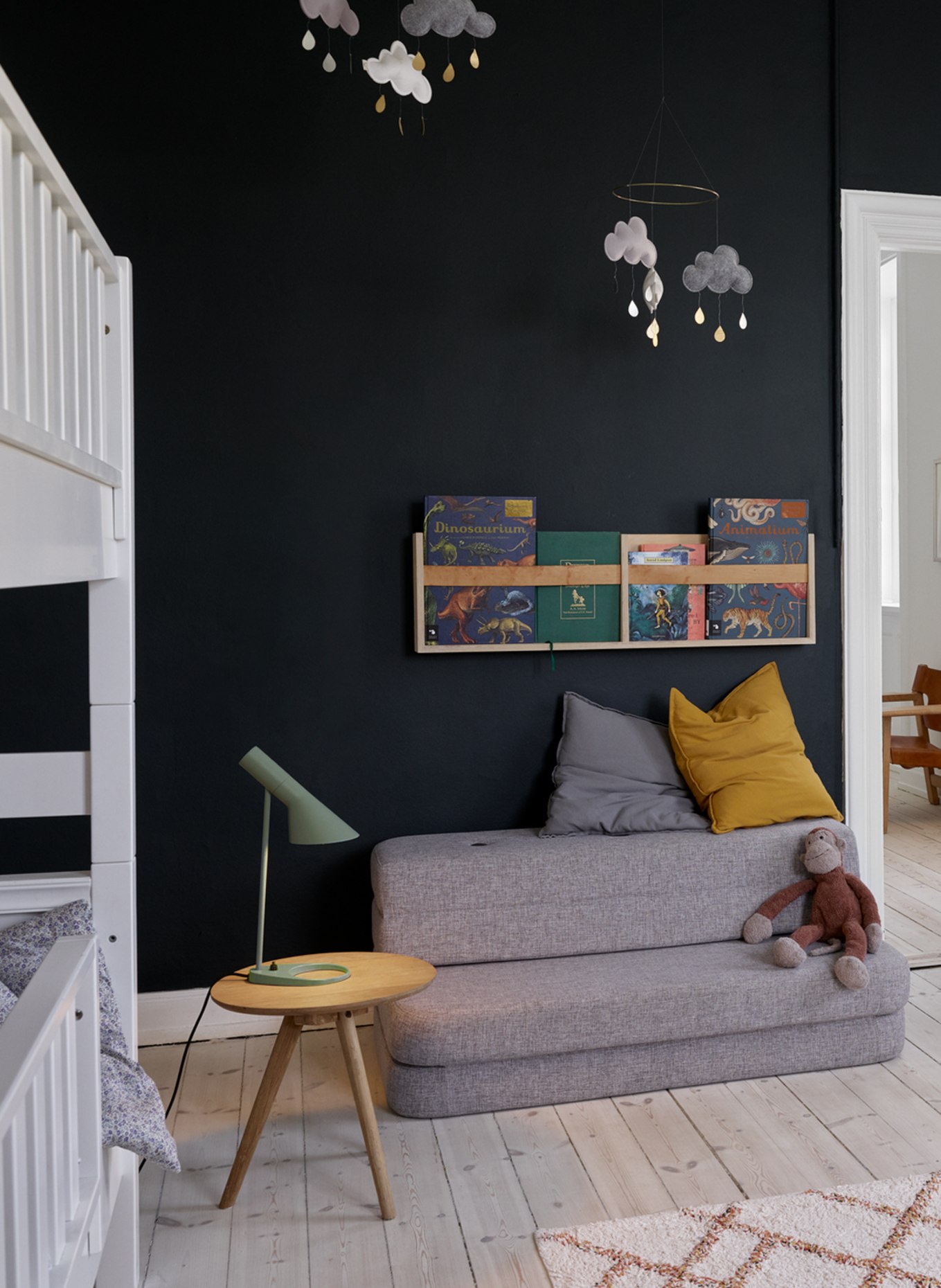 louis poulsen Tischleuchte AJ MINI: HELLGRÜN