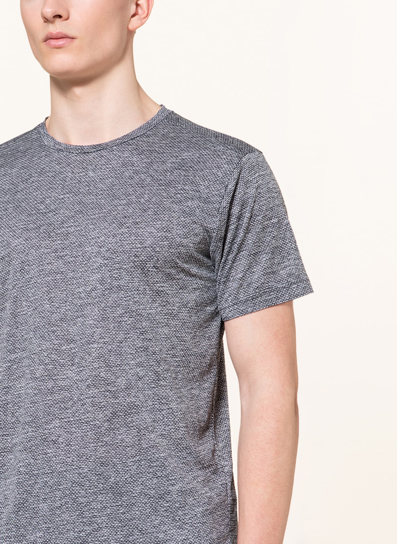 Cmp t shirt store