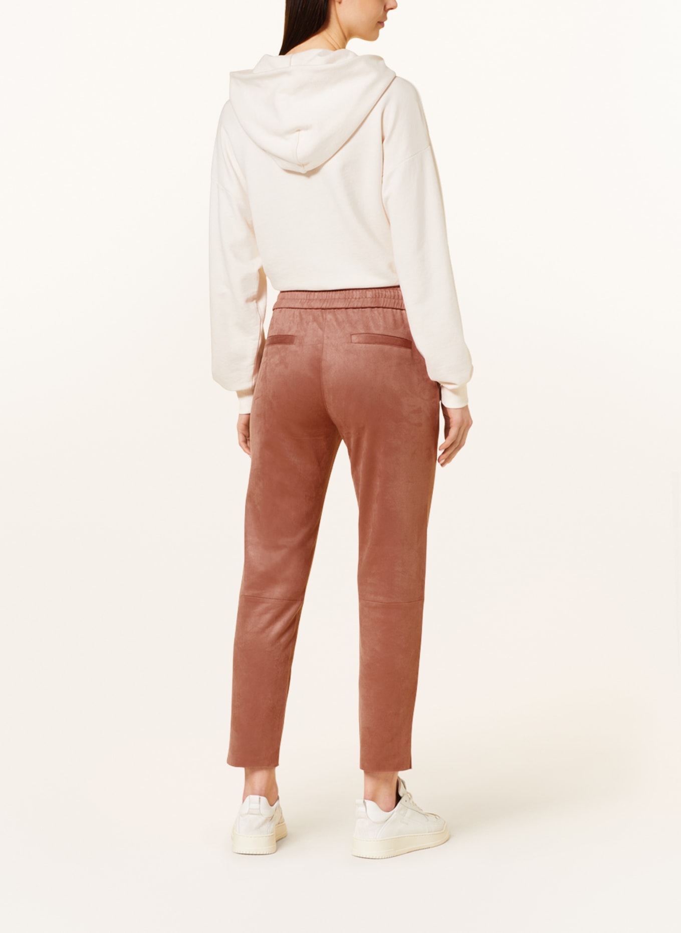 Juvia Kalhoty ve stylu joggingových kalhot v koženém vzhledu: STARORŮŽOVÁ