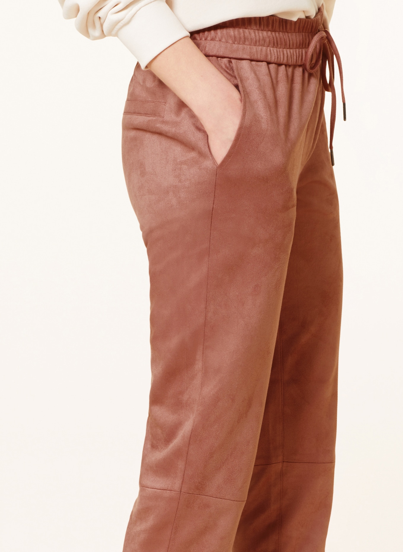 Juvia Kalhoty ve stylu joggingových kalhot v koženém vzhledu: STARORŮŽOVÁ