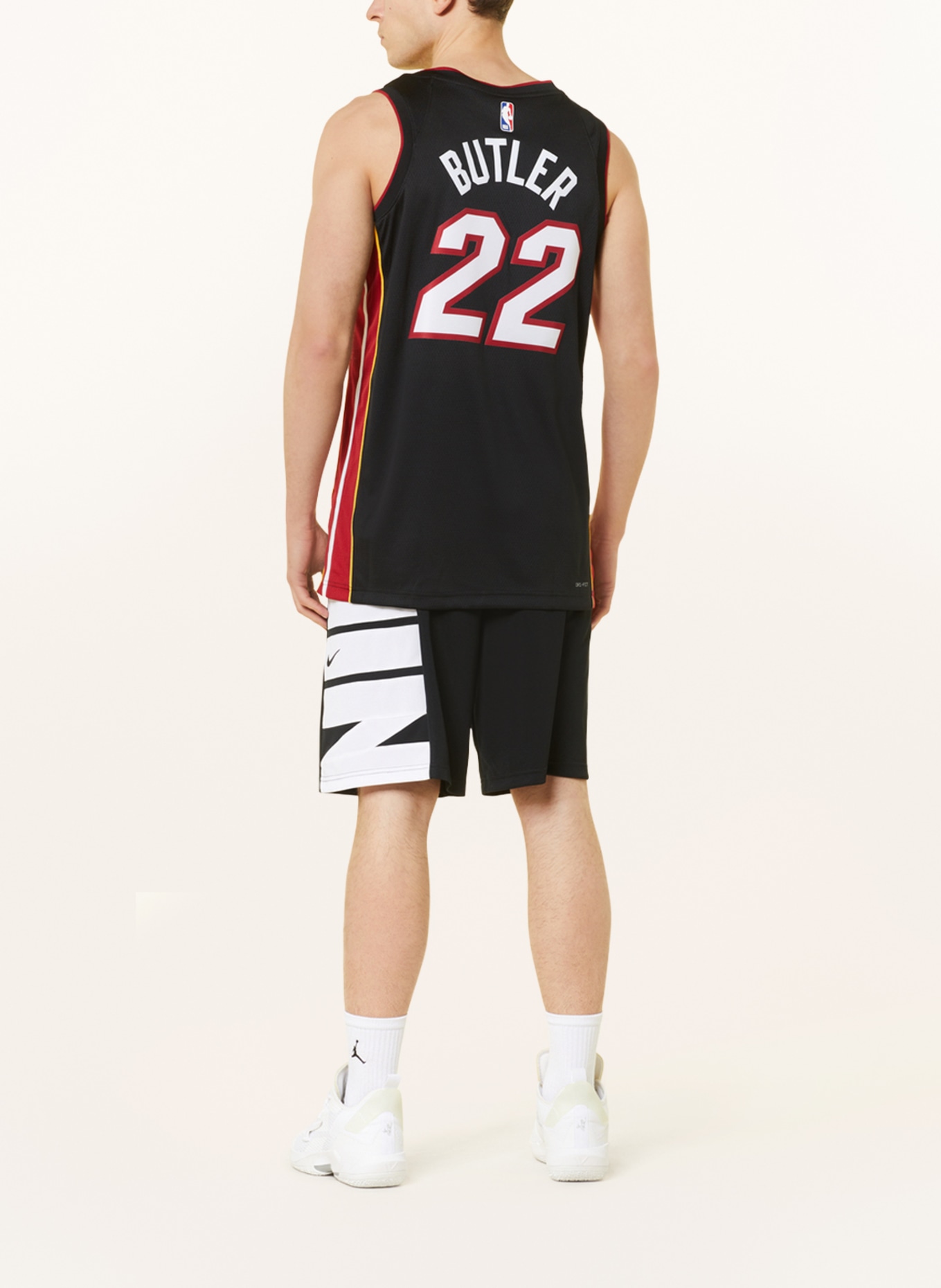 Nike Koszulka do koszykówki DRI-FIT SWINGMAN, Kolor: CZARNY/ CZERWONY (Obrazek 3)