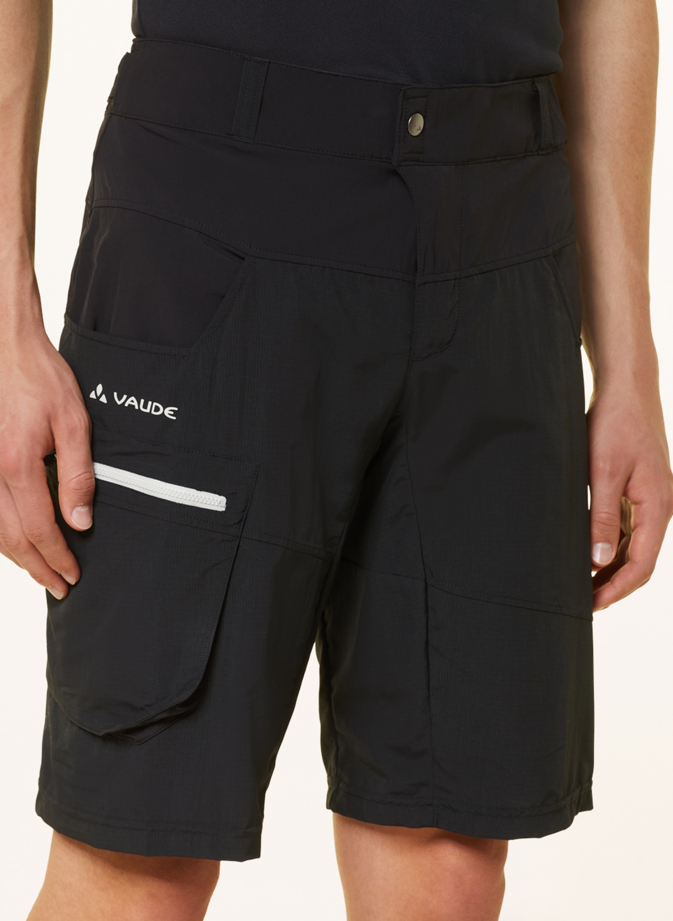 VAUDE Cyklistické kalhoty QIMSA s polstrovanými vnitřními kalhotami, Barva: ČERNÁ (Obrázek 5)