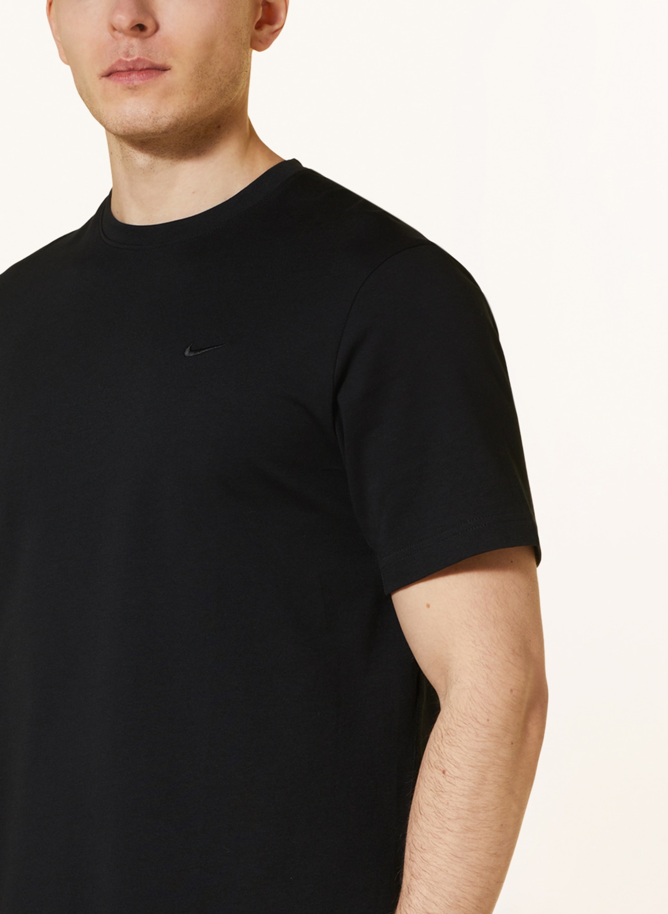 Nike T-Shirt, Farbe: SCHWARZ (Bild 4)