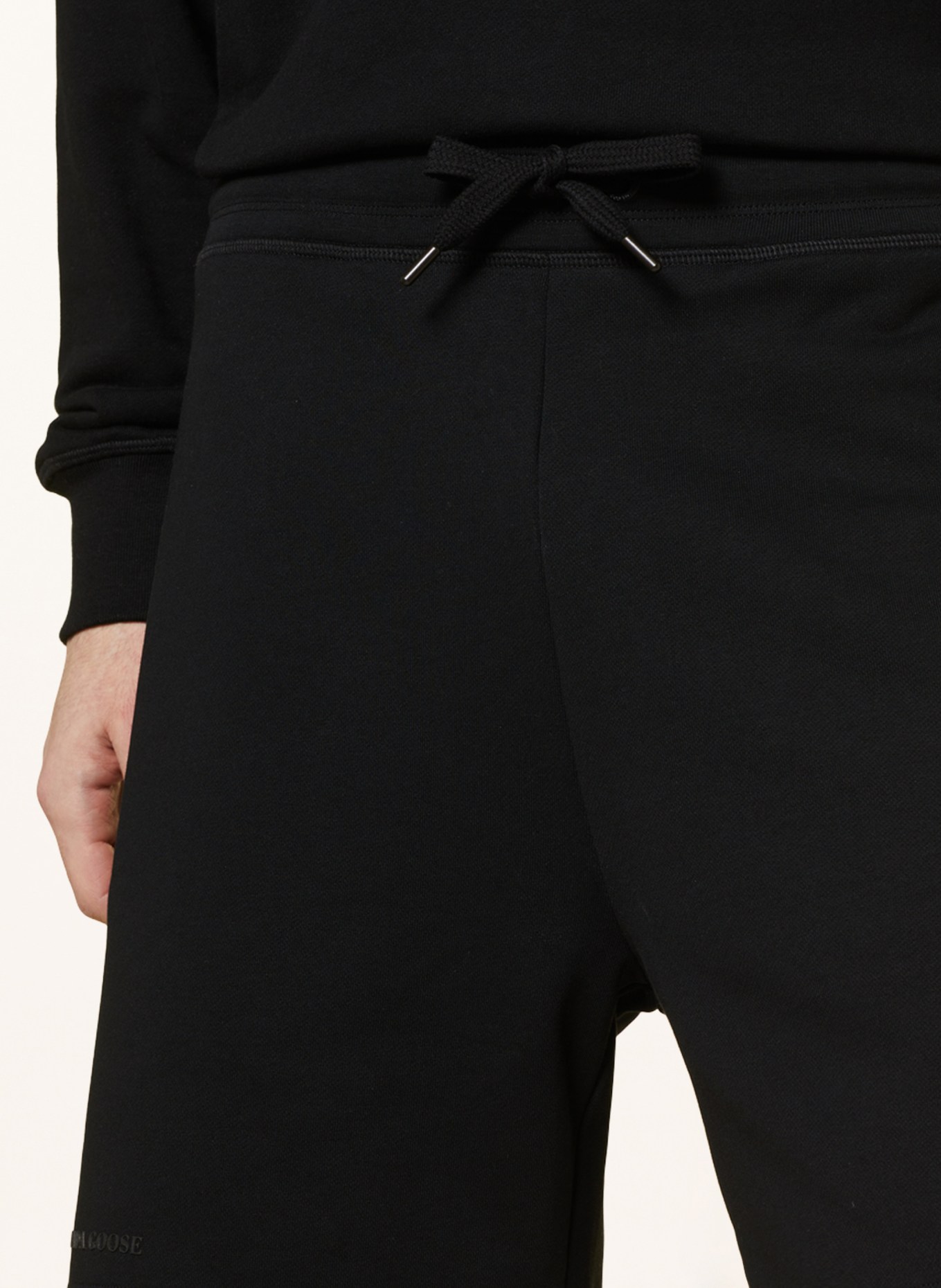 CANADA GOOSE Sweat shorts HURON in black