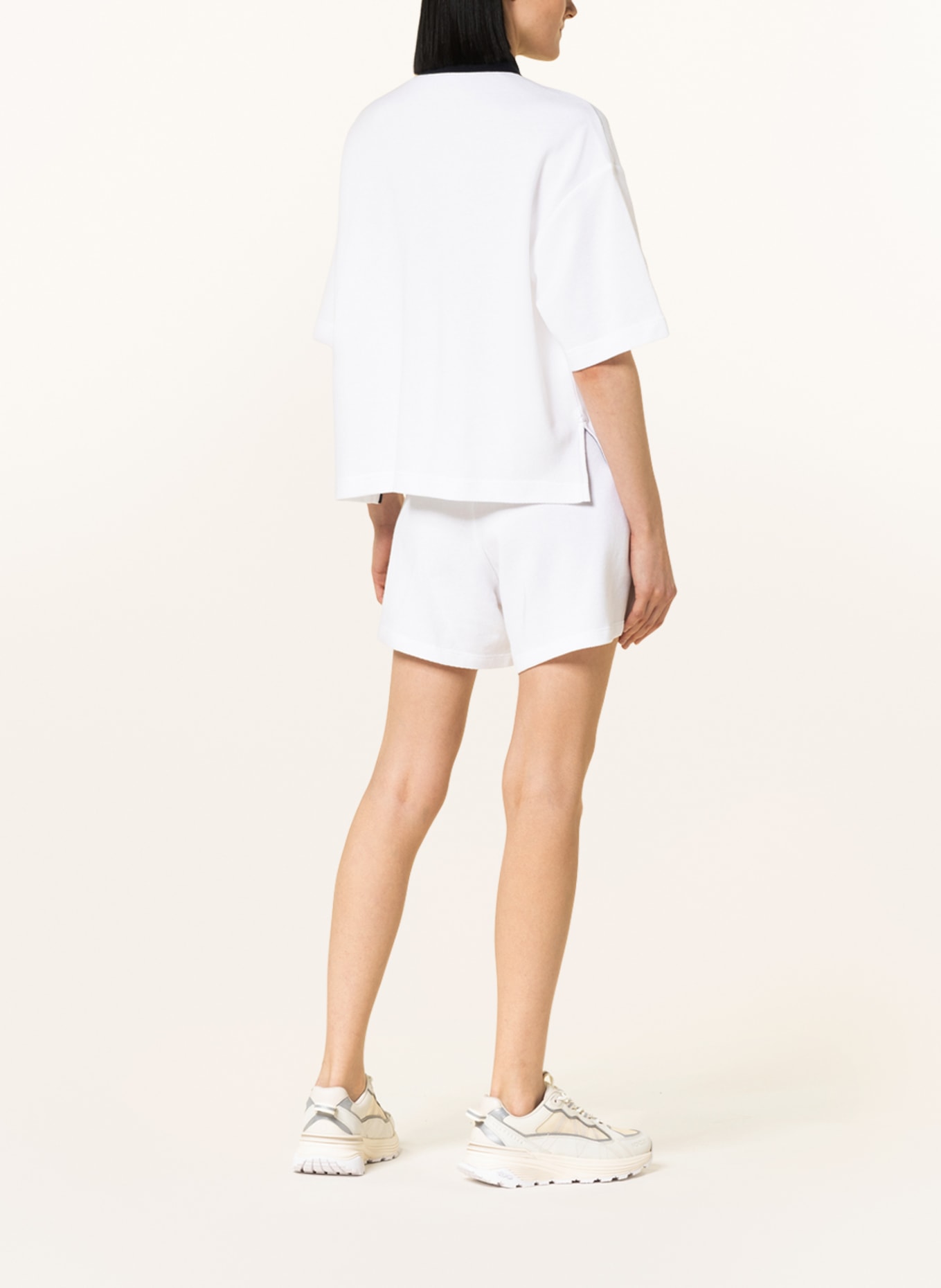 MONCLER Piqué shorts, Color: WHITE (Image 3)