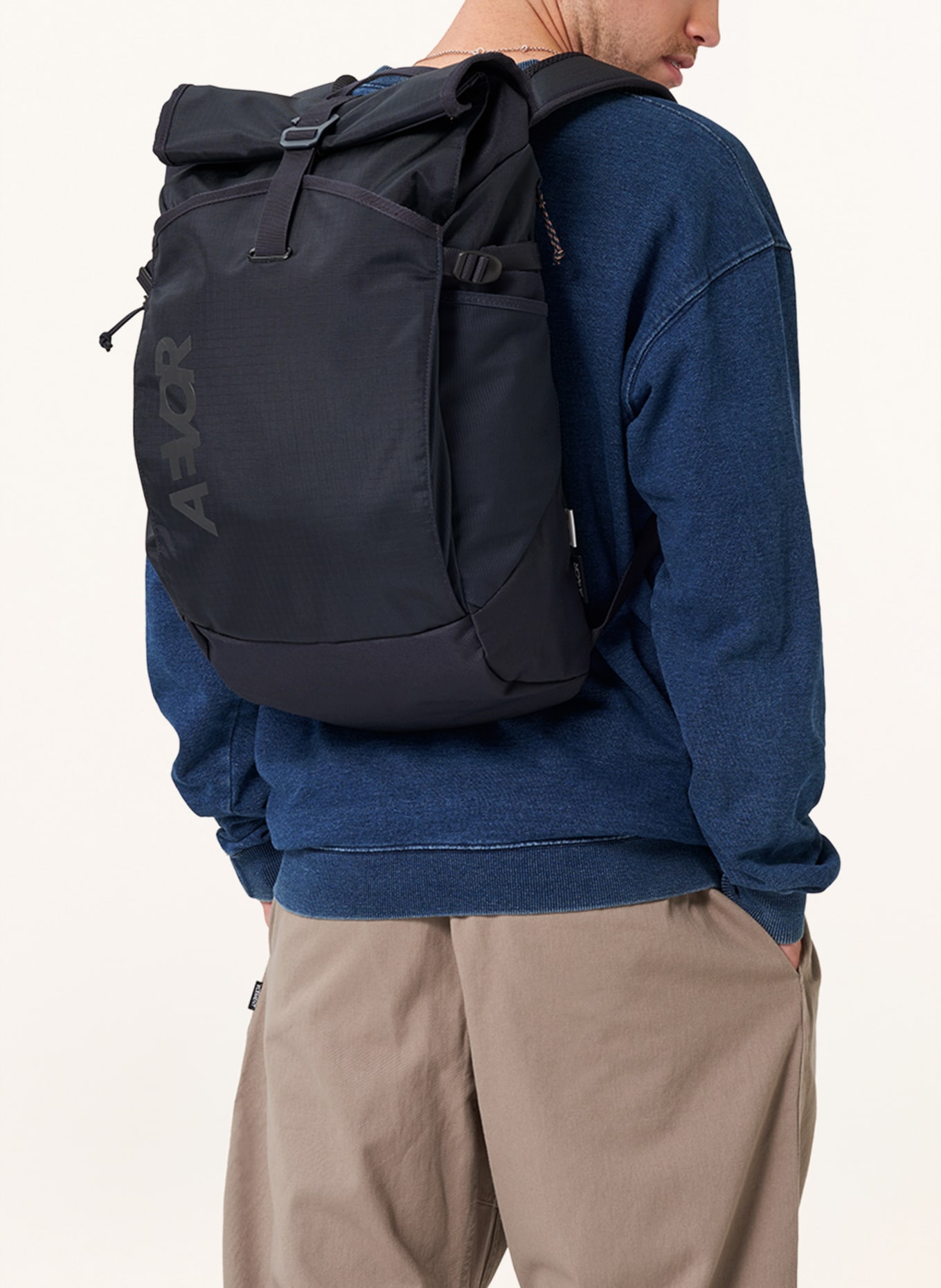 AEVOR Backpack ROLL PACK 20 l with laptop compartment, Color: DARK BLUE (Image 8)
