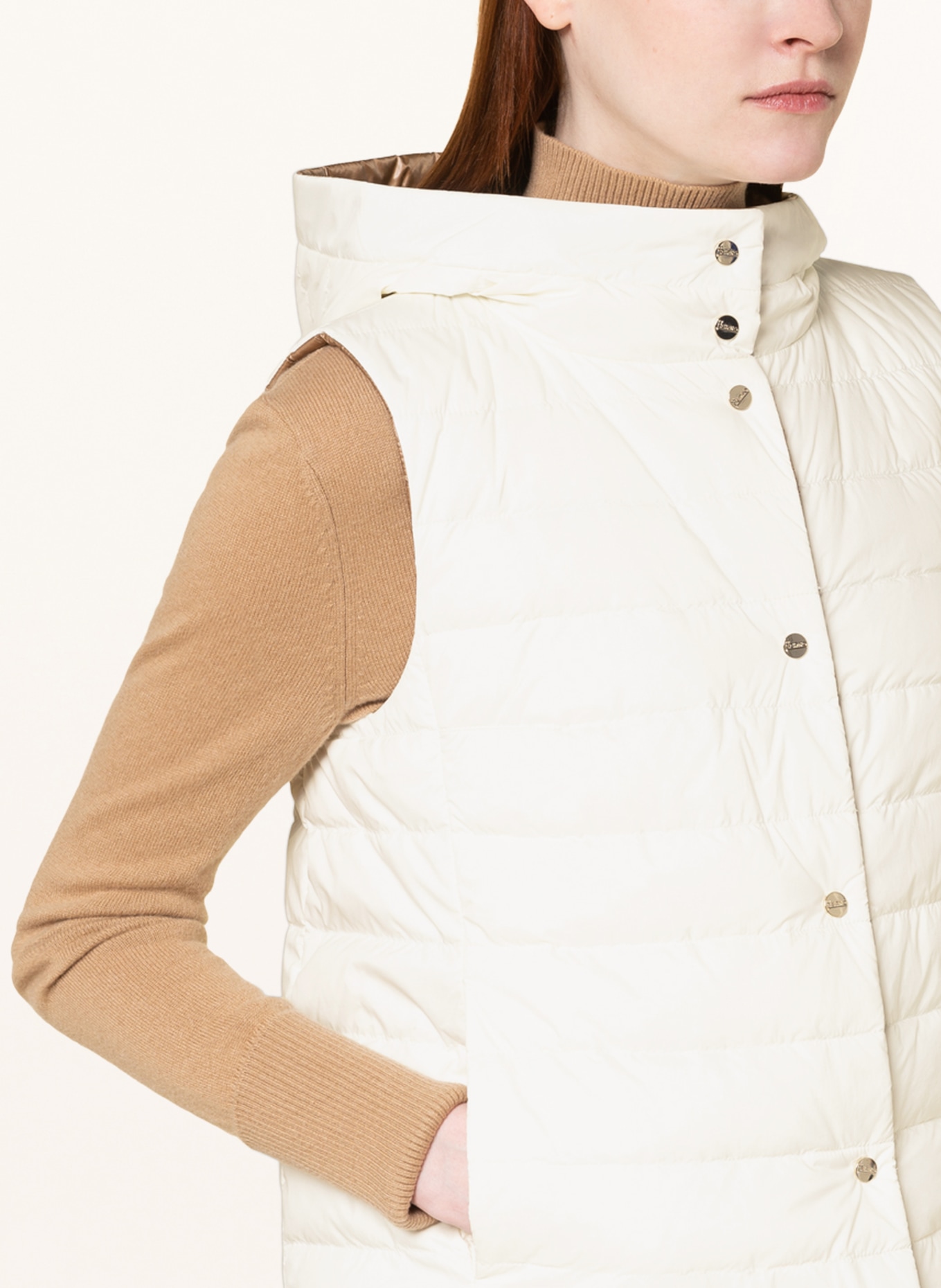 HERNO Lightweight down vest SMANICATO reversible, Color: WHITE (Image 6)
