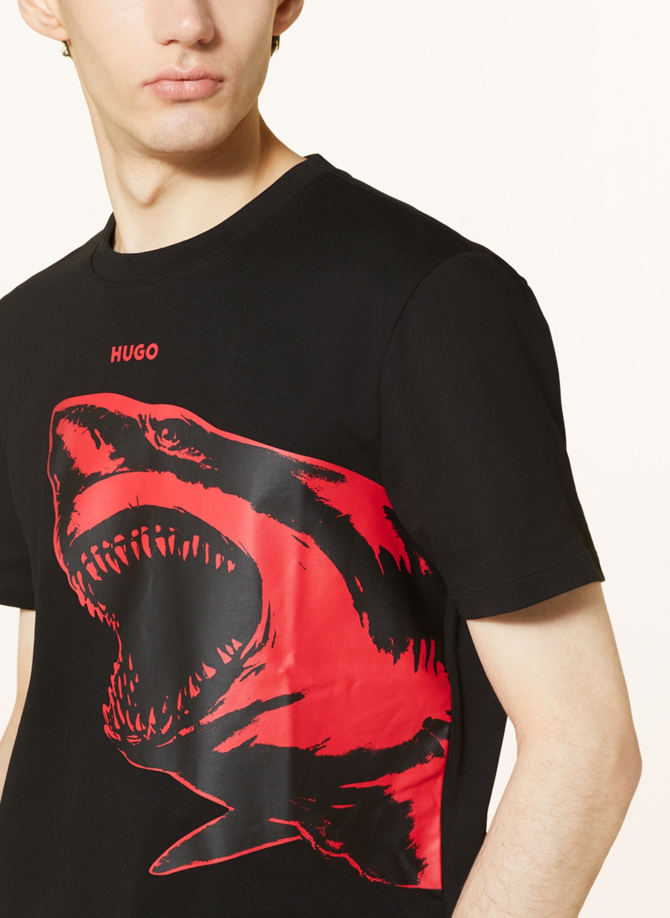 Hugo boss black and red t shirt online