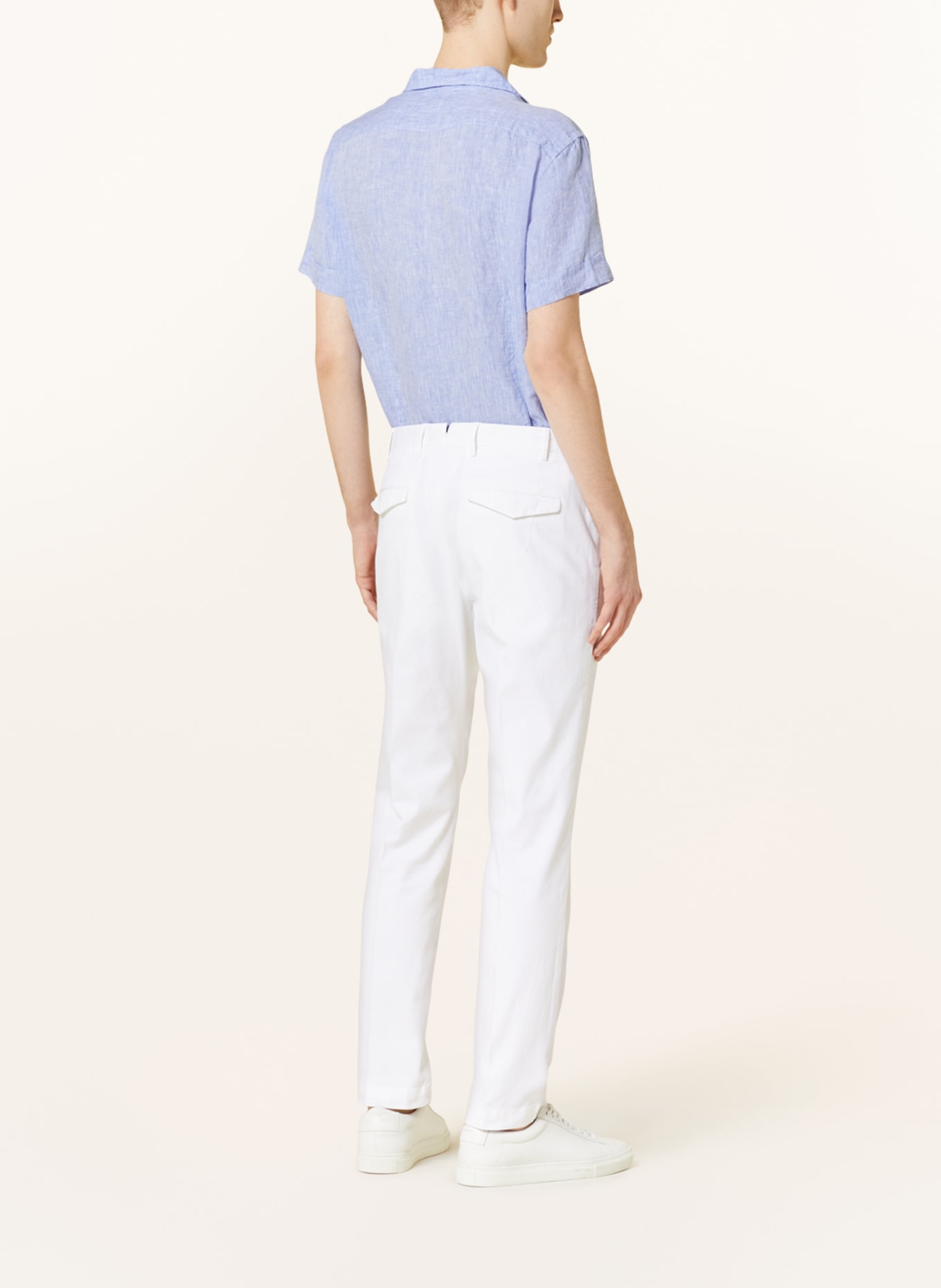 Q1 Manufaktur Short sleeve shirt extra slim fit made of linen, Color: LIGHT BLUE (Image 3)