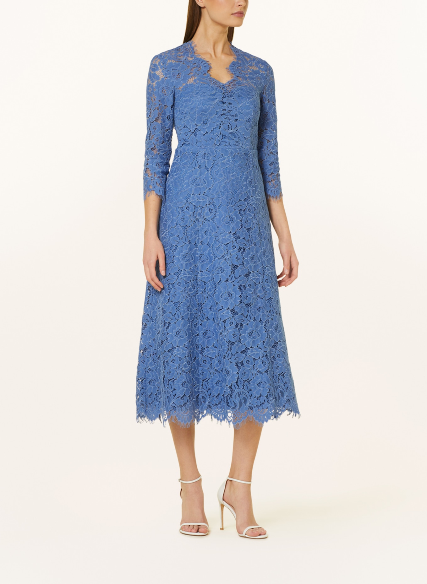 IVY OAK Cocktail dress MADELEINE in lace with cut-out, Color: BLUE (Image 2)