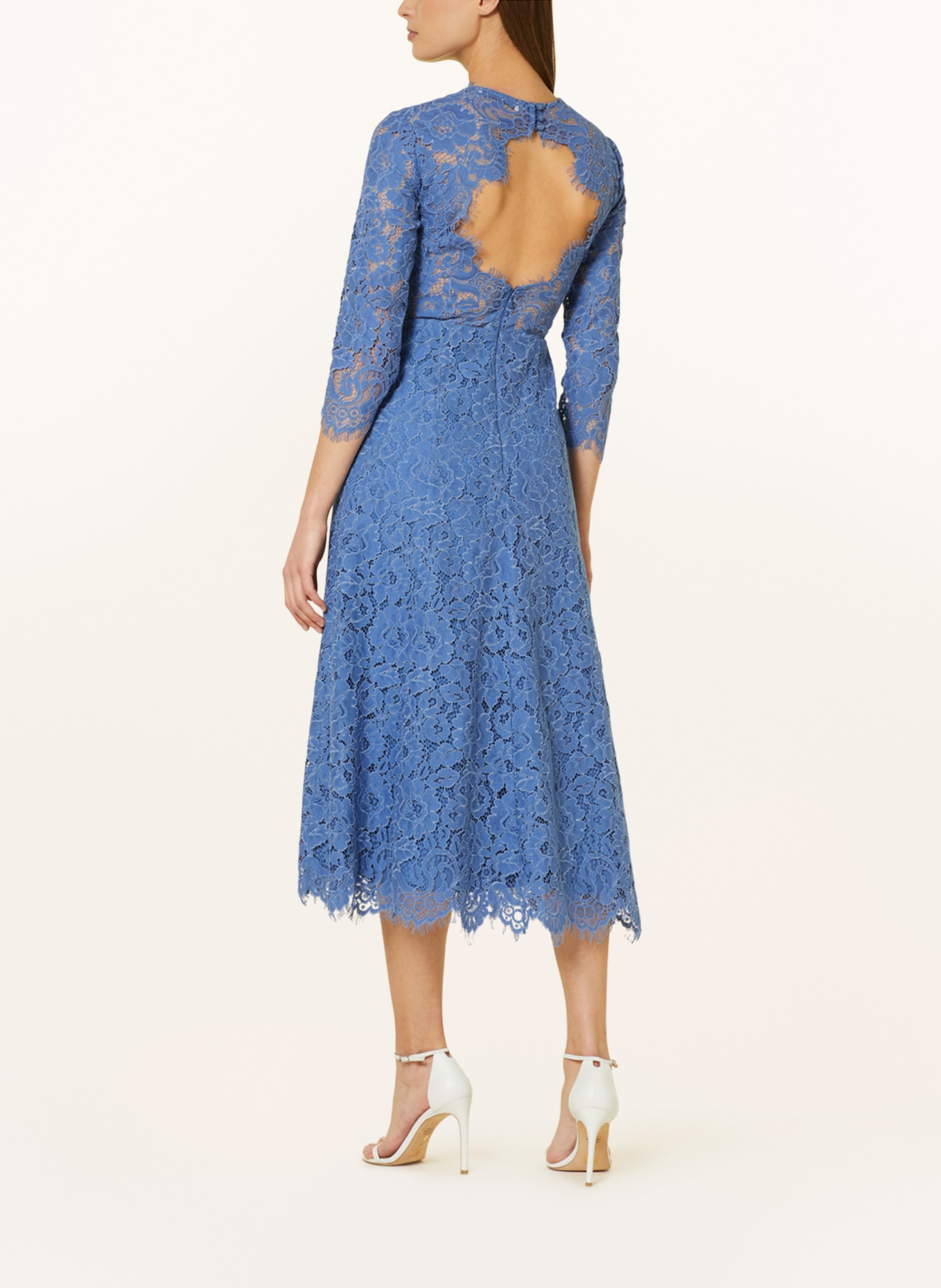 IVY OAK Cocktail dress MADELEINE in lace with cut-out, Color: BLUE (Image 3)