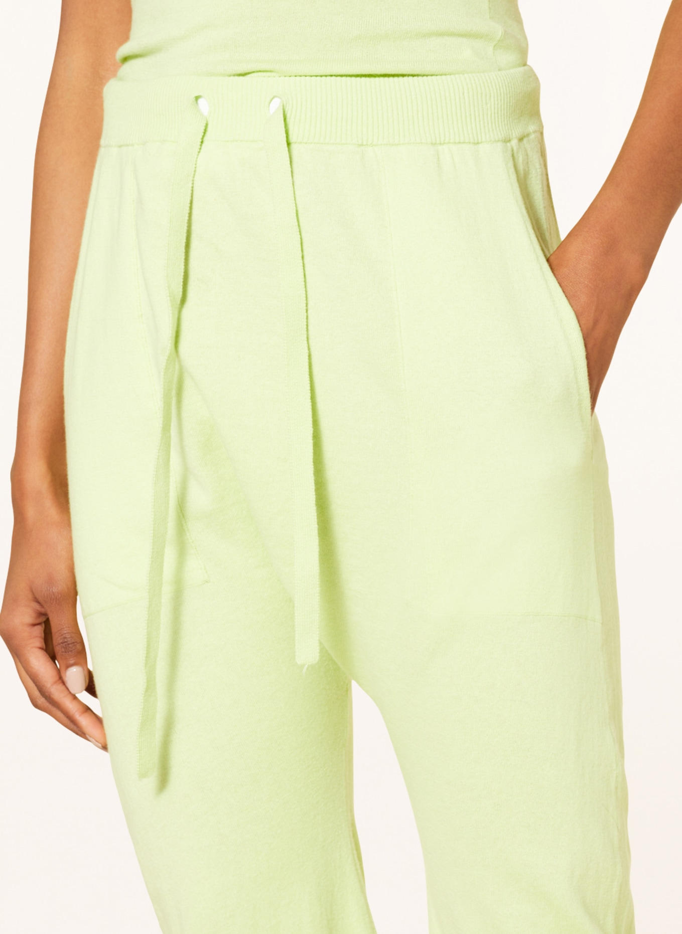 GITTA BANKO 3/4 knit trousers GITTA with cashmere, Color: LIGHT GREEN (Image 5)