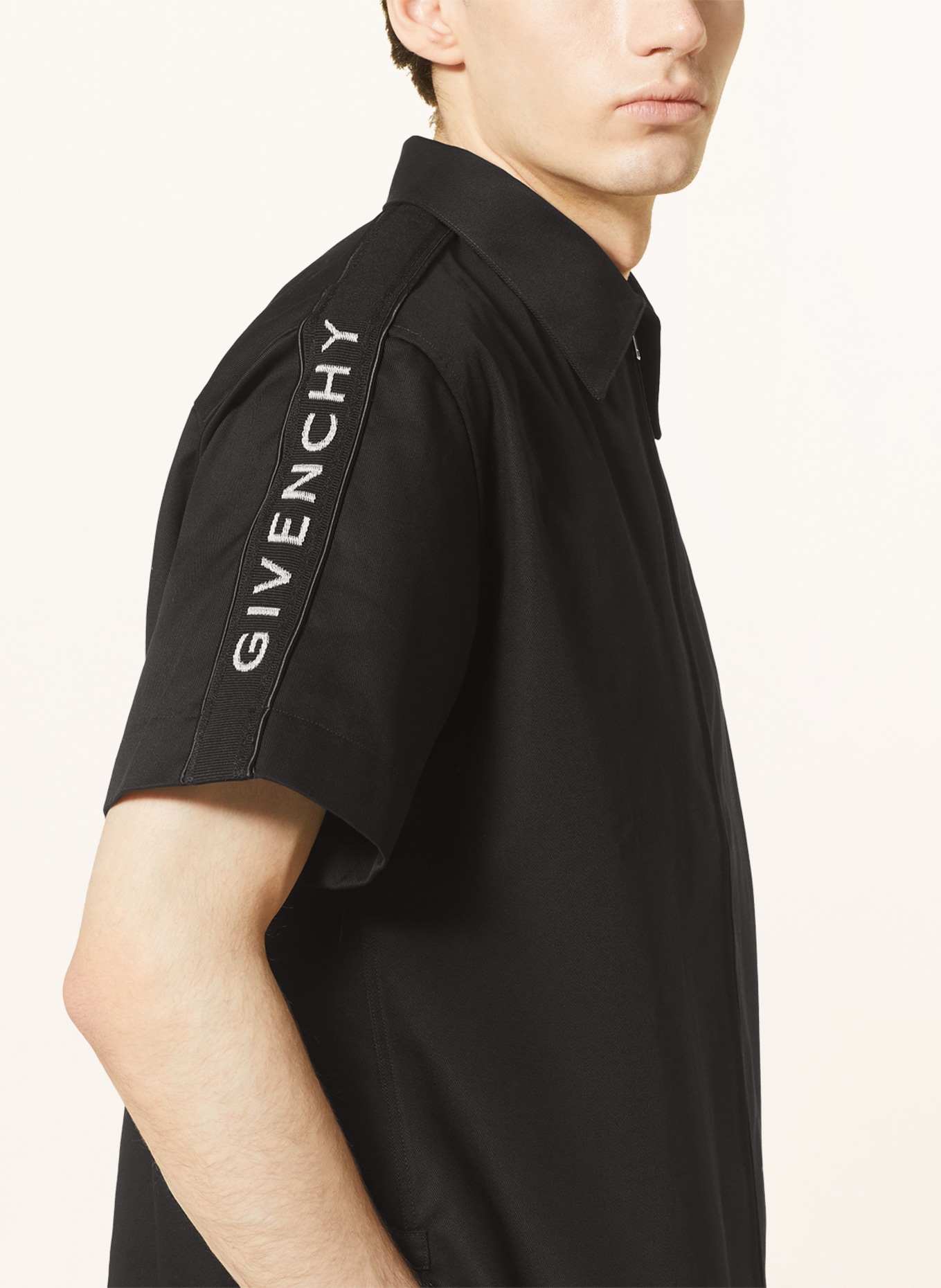 GIVENCHY Short sleeve shirt comfort fit, Color: BLACK (Image 4)