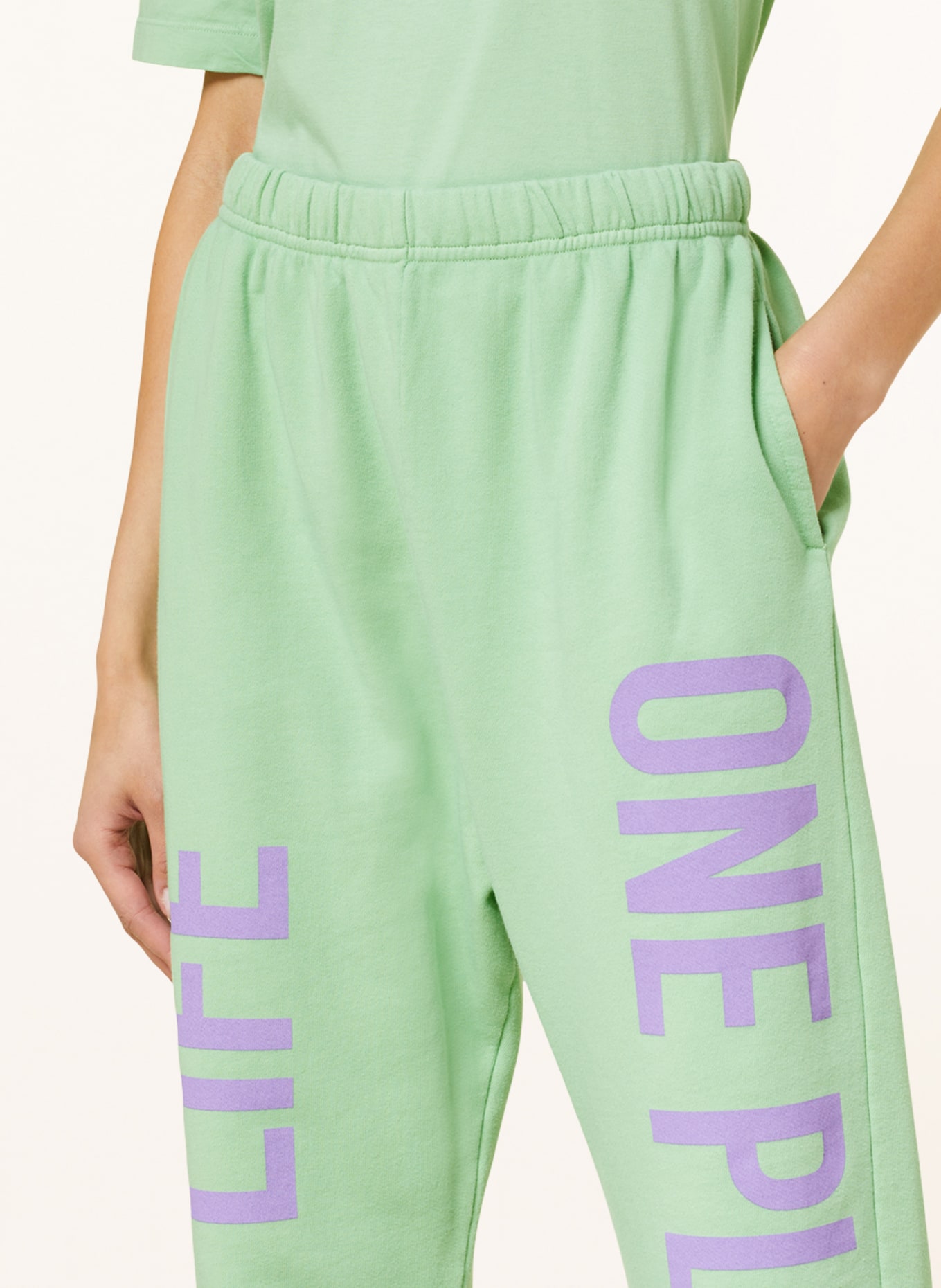 DSQUARED2 Sweatpants OLOP, Color: LIGHT GREEN (Image 5)