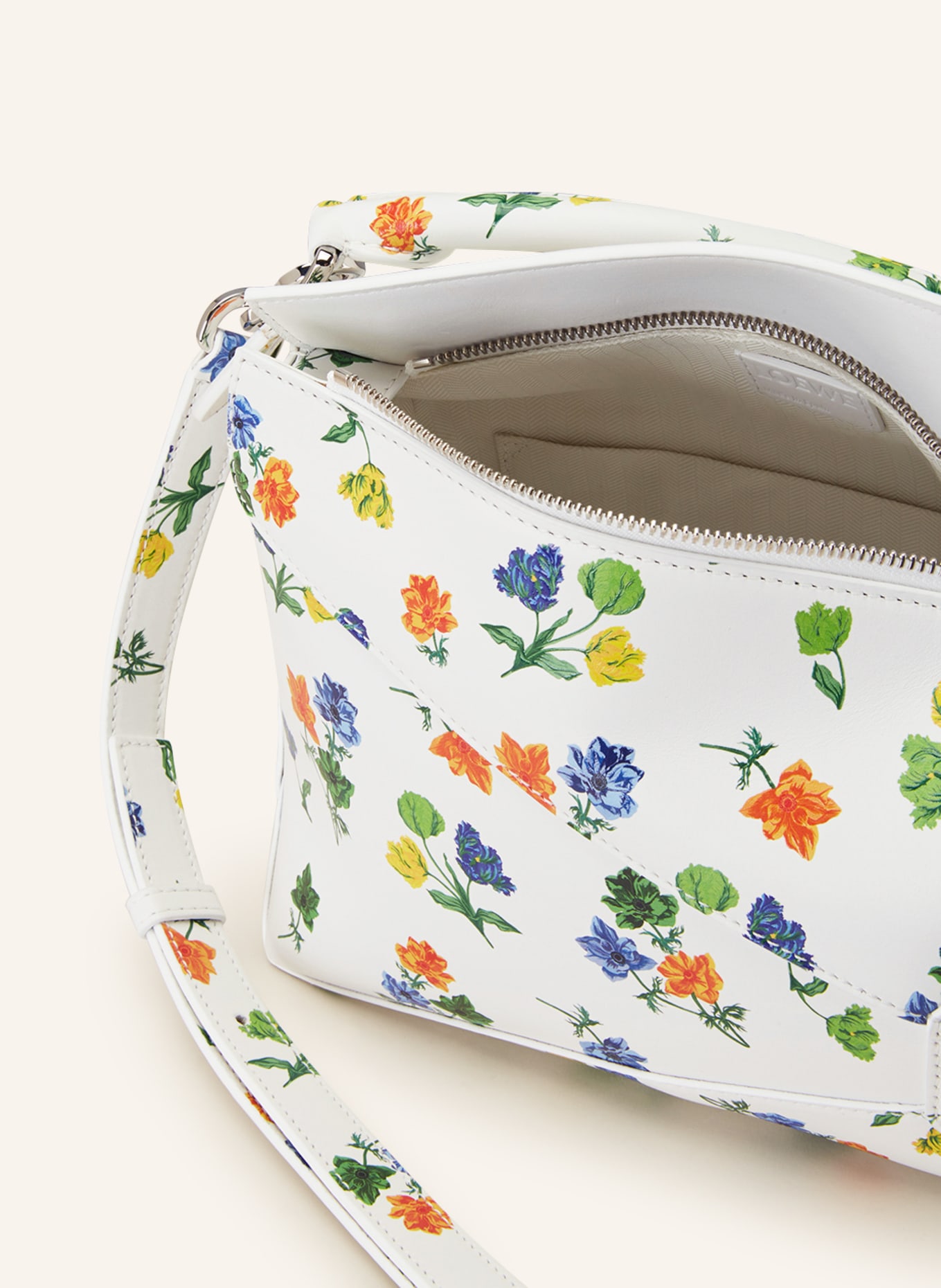 LOEWE Handbag PUZZLE EDGE SMALL, Color: WHITE/ GREEN/ BLUE (Image 3)