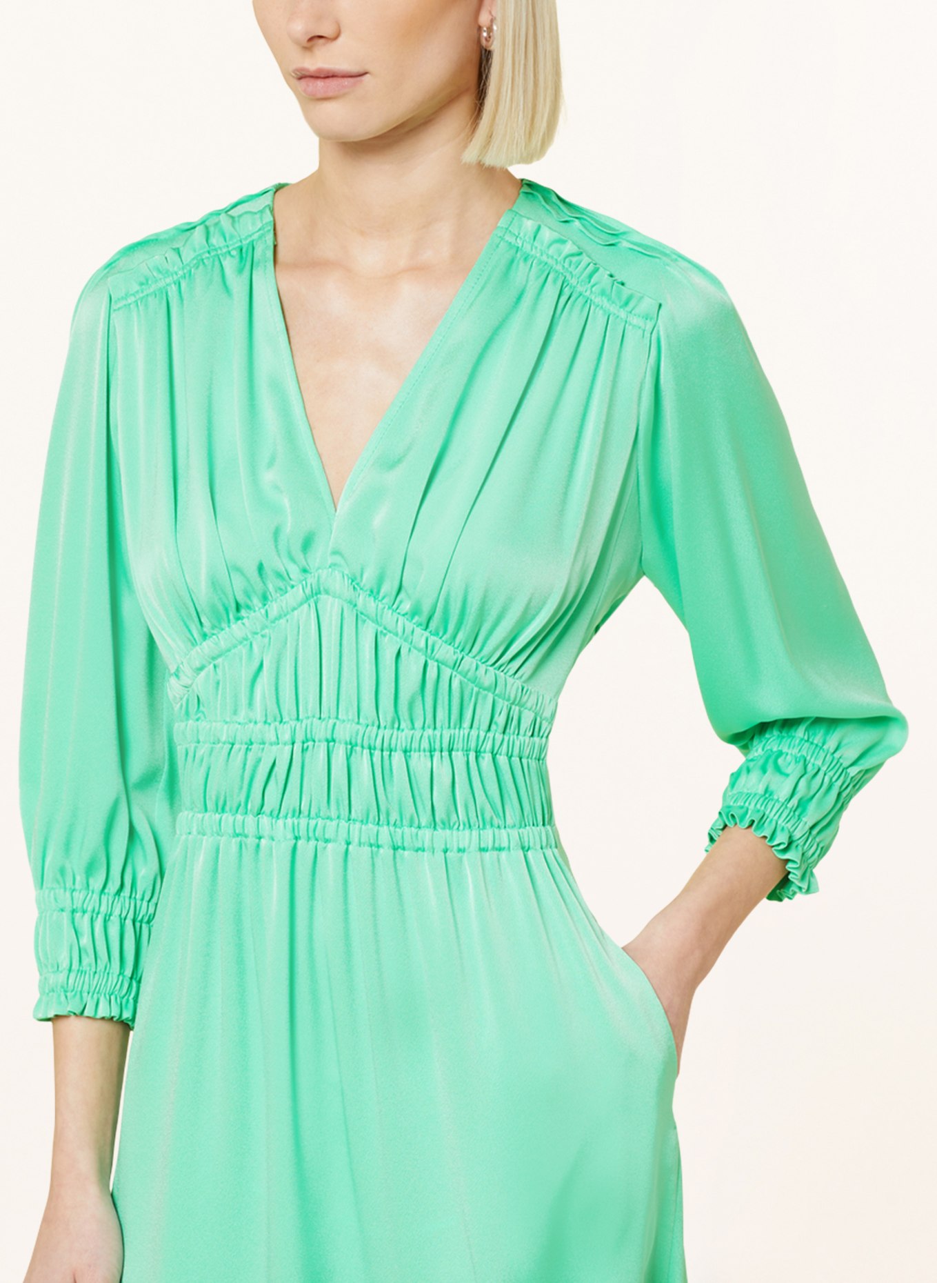 RIANI Dress with 3/4 sleeves, Color: LIGHT GREEN (Image 4)