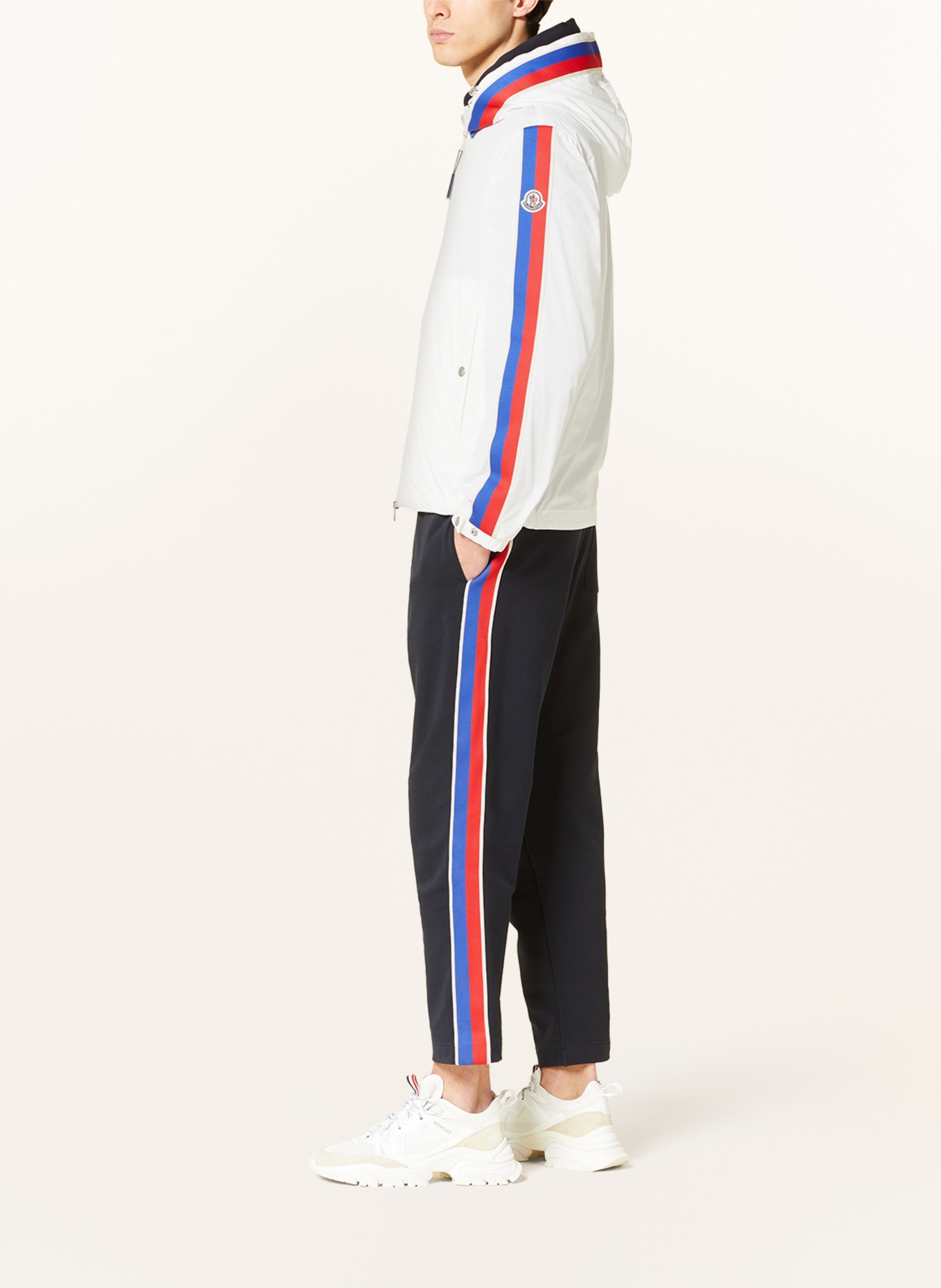 MONCLER Jacke RUKBAT mit Galonstreifen, Farbe: WEISS/ BLAU/ ROT (Bild 4)