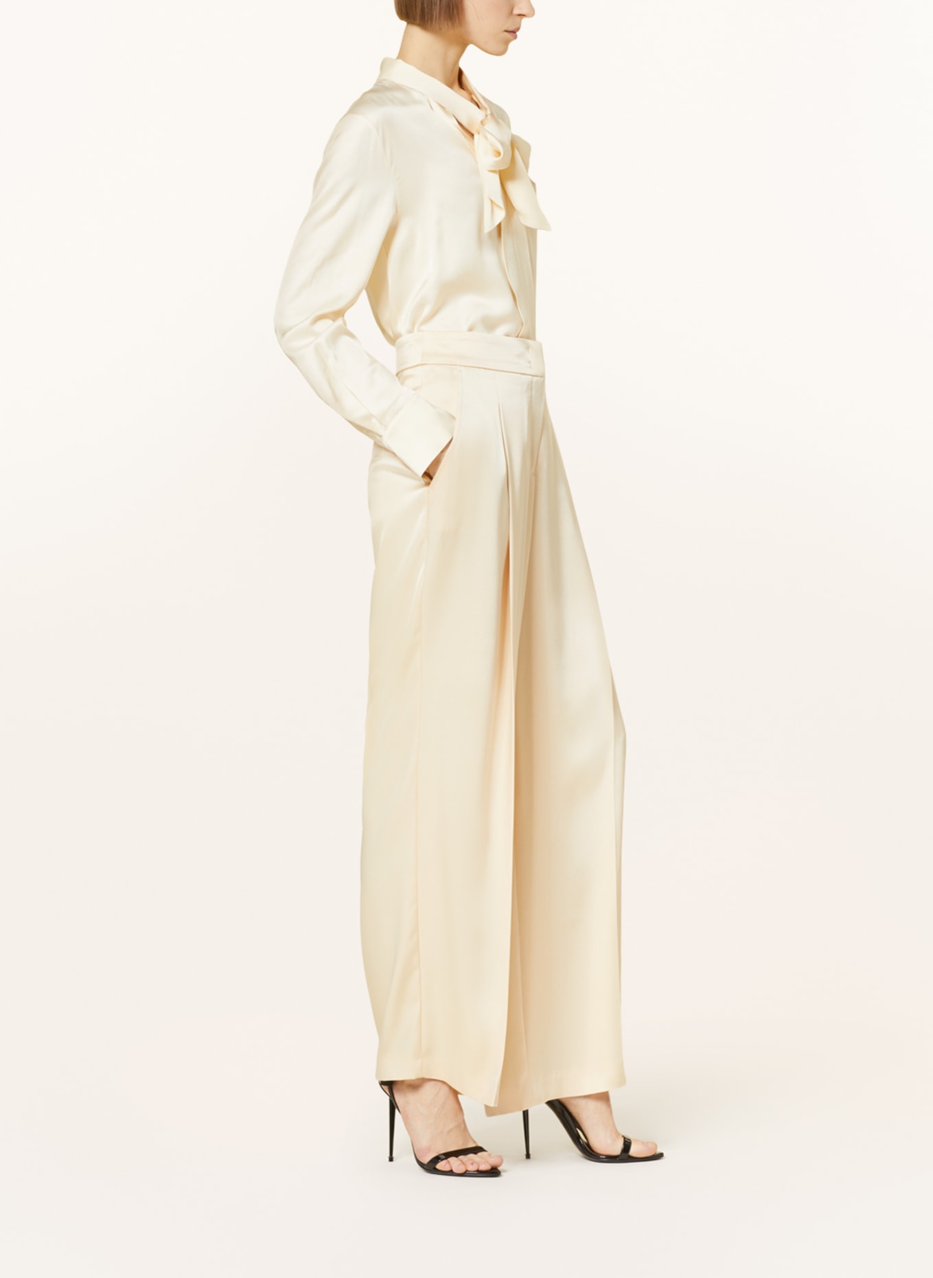 MARC CAIN Satin trousers WICHITA, Color: 132 dark cream (Image 4)
