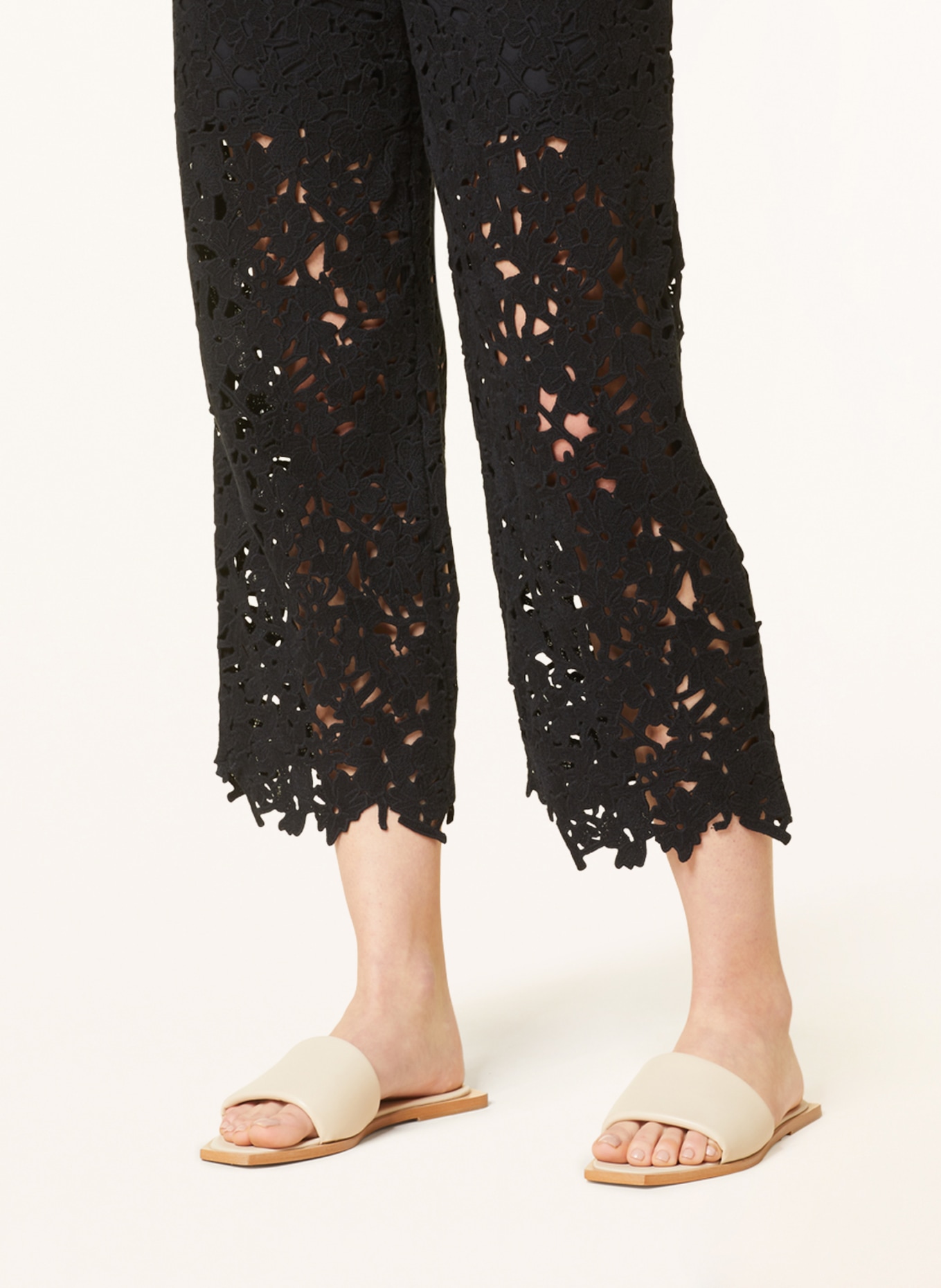 COS 7/8 trousers made of crochet lace, Color: BLACK (Image 5)