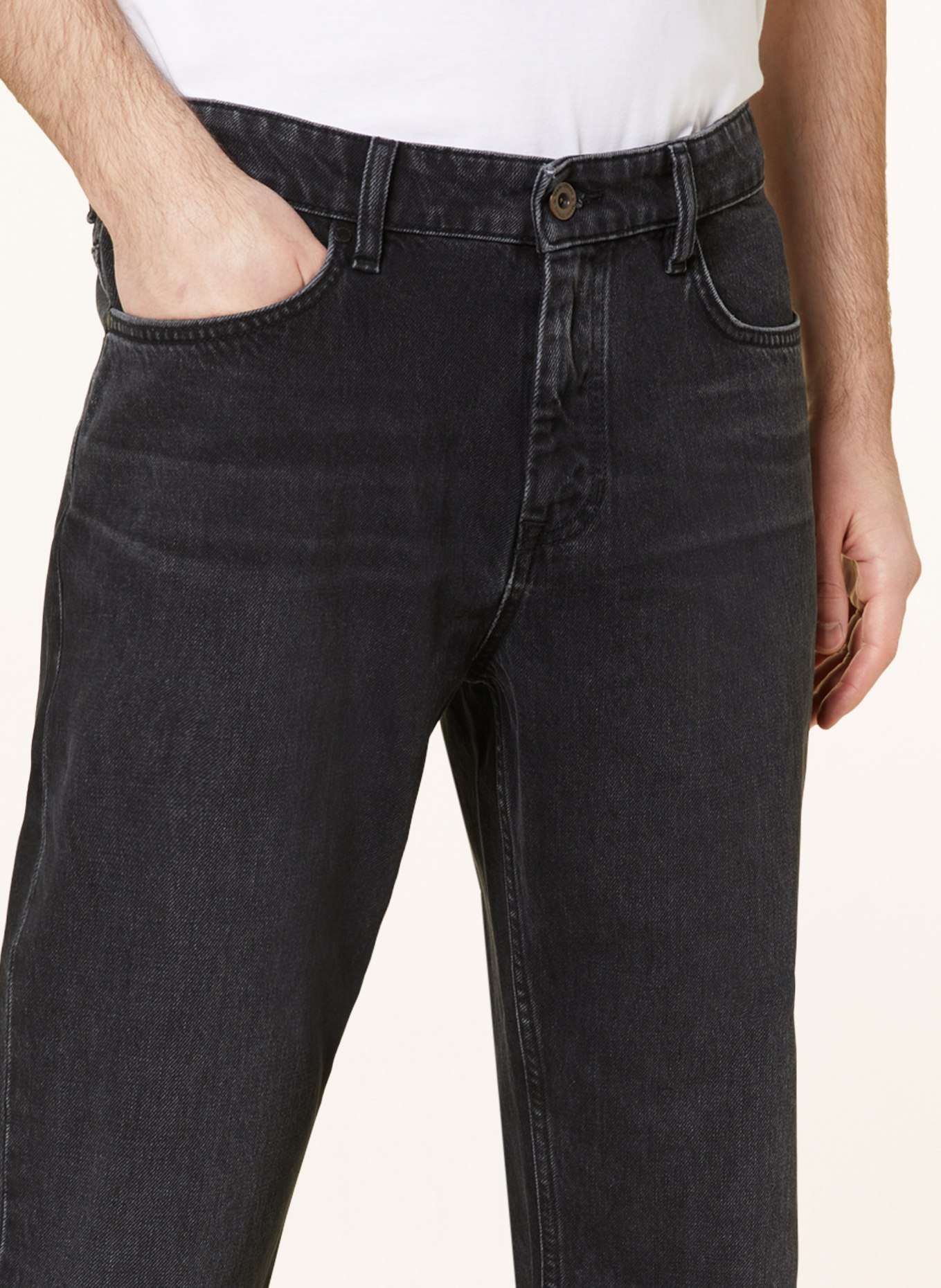 Marc O'Polo Jeans Tapered Fit, Farbe: 030 Black od black wash (Bild 5)