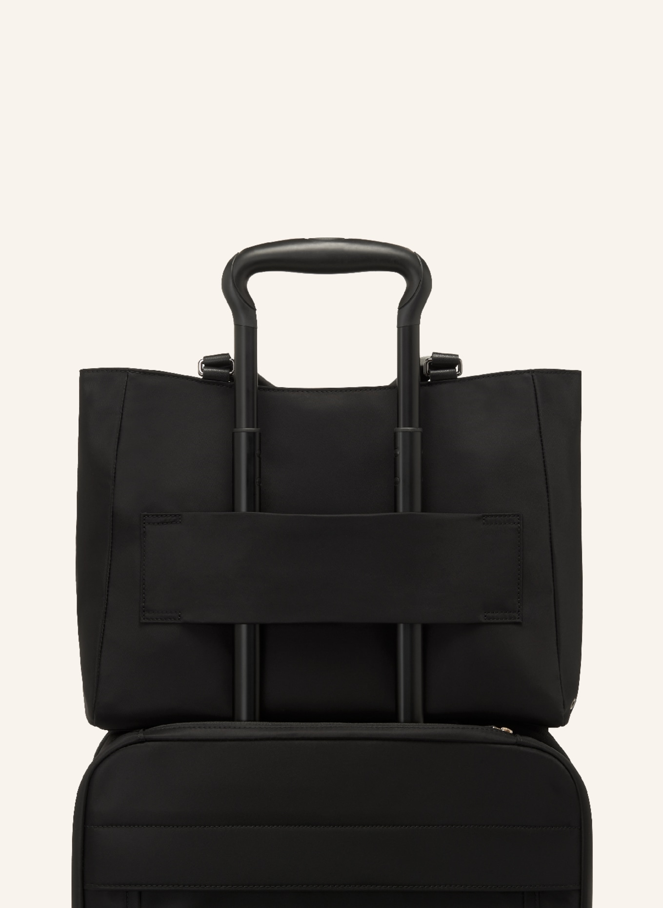 TUMI VOYAGEUR handbag VALETTA MEDIUM with laptop compartment, Color: BLACK (Image 5)