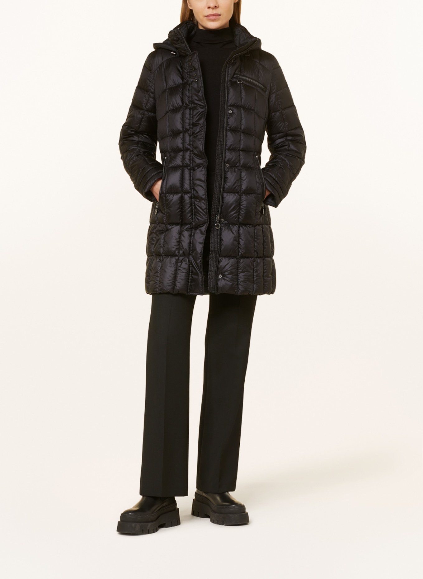 GIL BRET Quilted coat with DUPONT™ SORONA® insulation, Color: BLACK (Image 2)