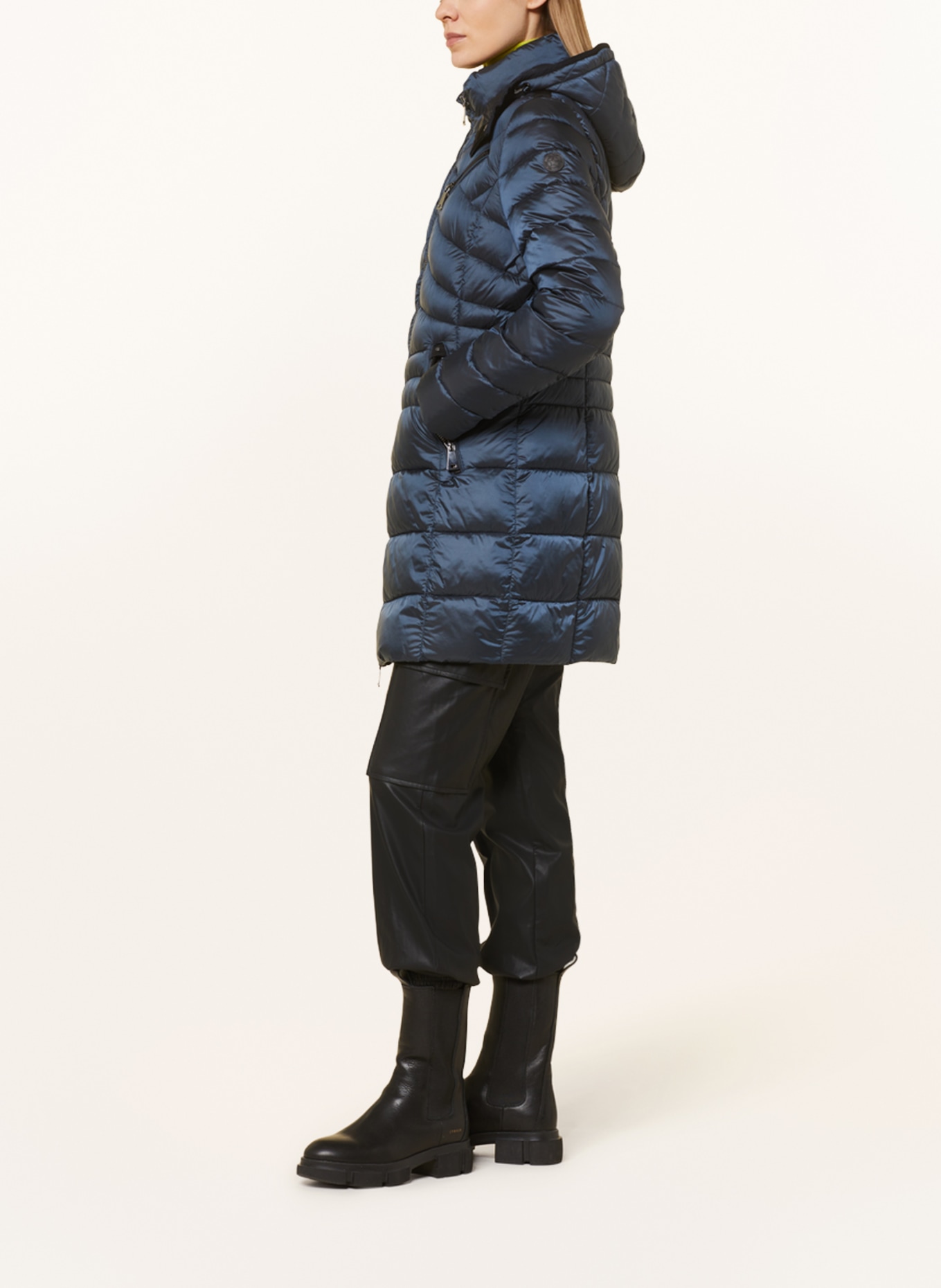 GIL BRET Quilted coat with DUPONT™ SORONA® insulation, Color: DARK BLUE (Image 4)