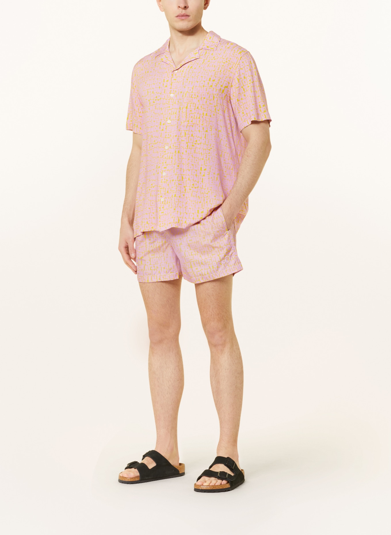 arrels BARCELONA Resort shirt PINK NEVER STOP DREAMING × TIMOTHY GOOD comfort fit, Color: PINK/ DARK YELLOW (Image 2)