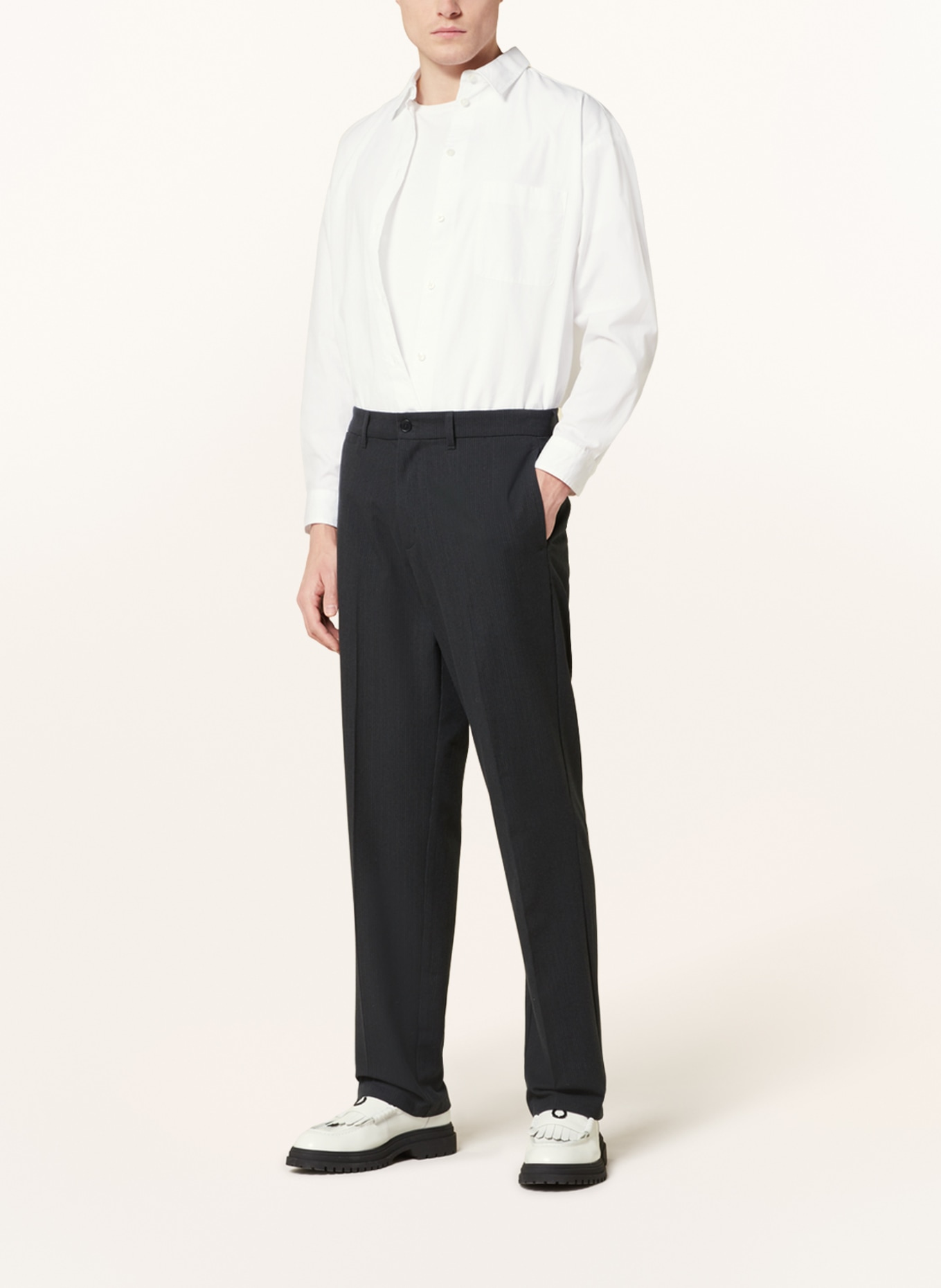 SAMSØE  SAMSØE Spodnie JOHNNY regular fit, Kolor: CLR001066 Grey Pinstripe (Obrazek 3)
