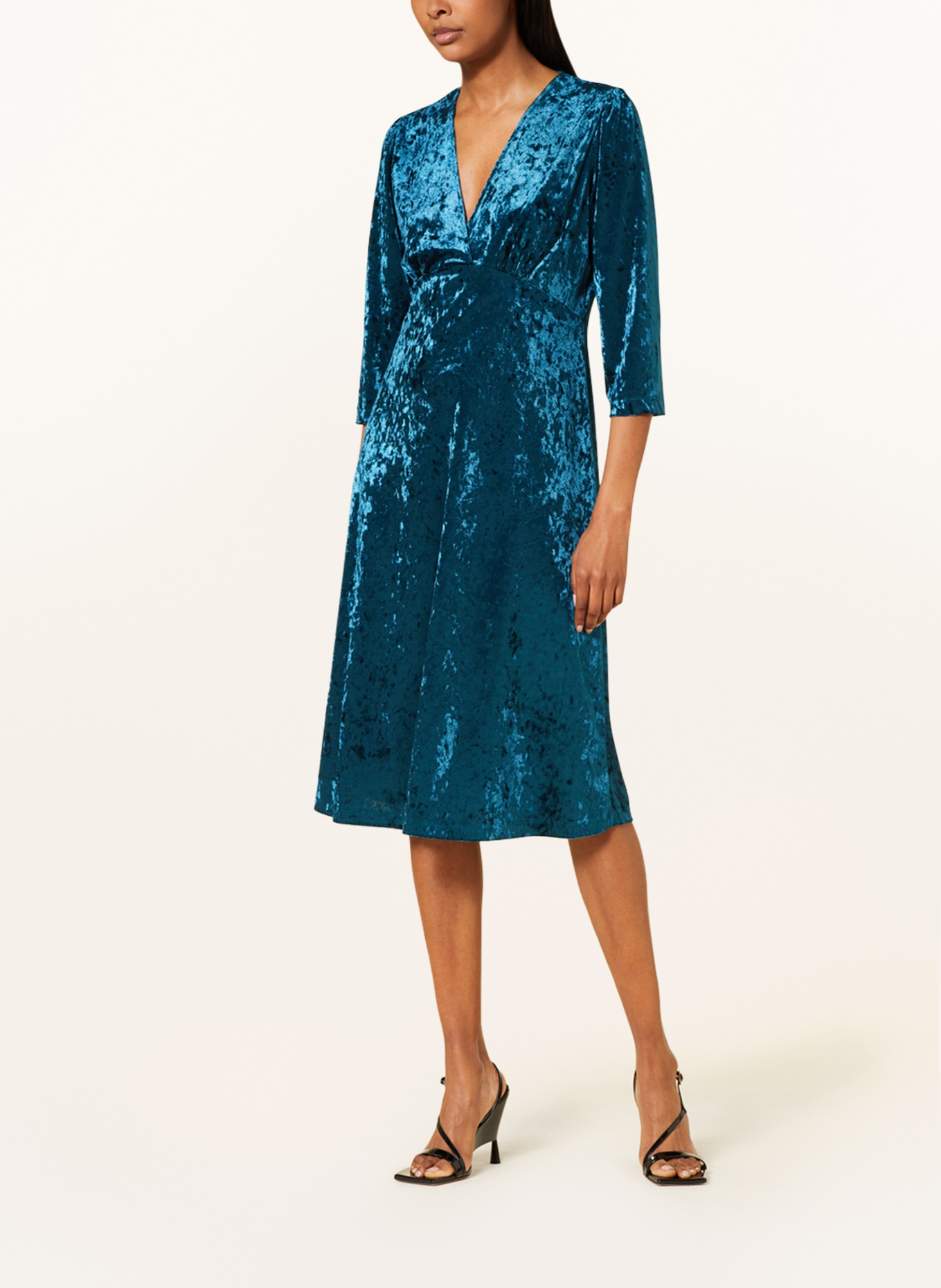 ANNA's Velvet dress, Color: TEAL (Image 2)