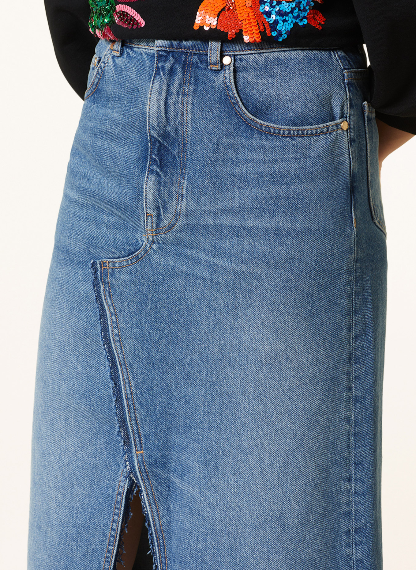 ESSENTIEL ANTWERP Spódnica jeansowa EXCUSES, Kolor: FL20 Frozen Lips (Obrazek 4)
