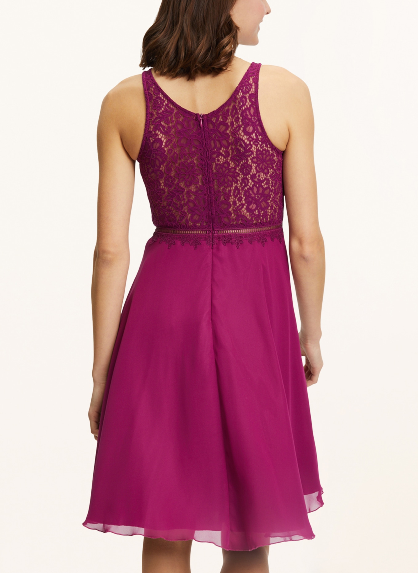 Suddenly Princess Cocktailjurk met kanten rand: FUCHSIA