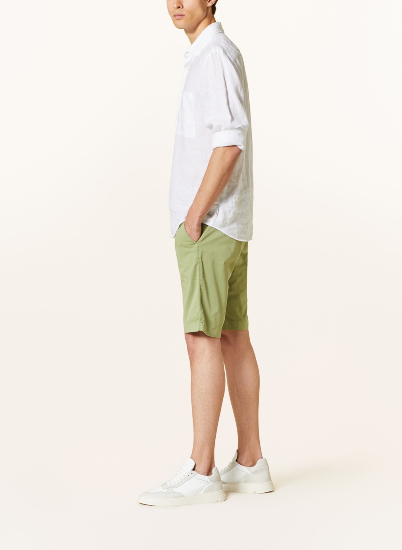 pierre cardin Shorts LYON Modern Fit, Farbe: GRÜN (Bild 4)