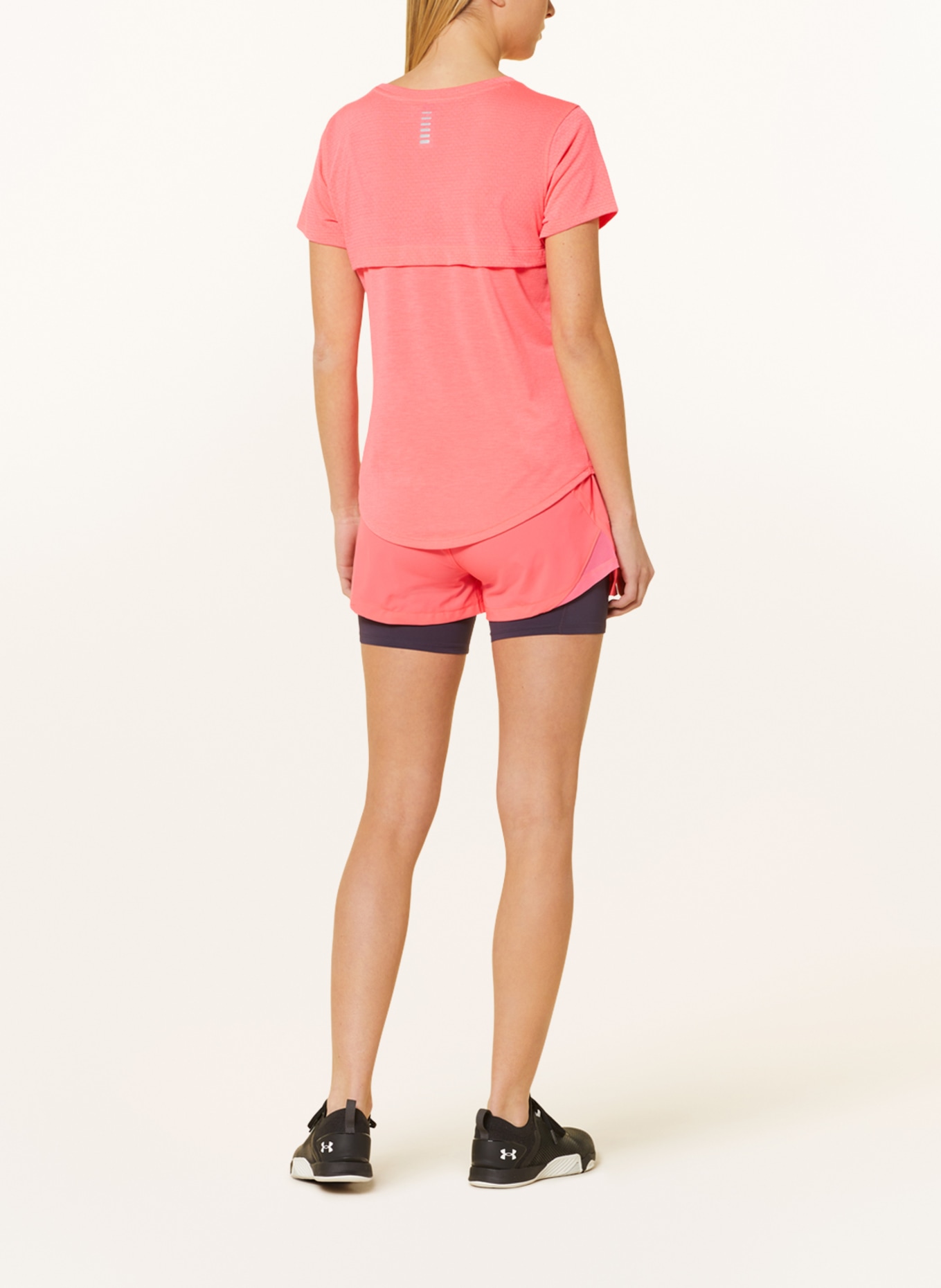 UNDER ARMOUR 2-in-1 running shorts RUN STAMINA, Color: NEON PINK (Image 3)
