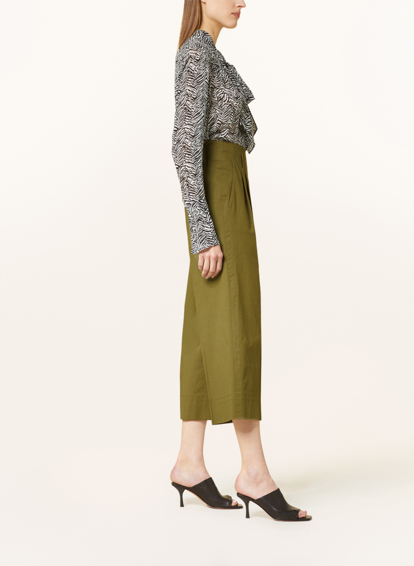 LUISA CERANO Paper bag trousers, Color: OLIVE (Image 4)