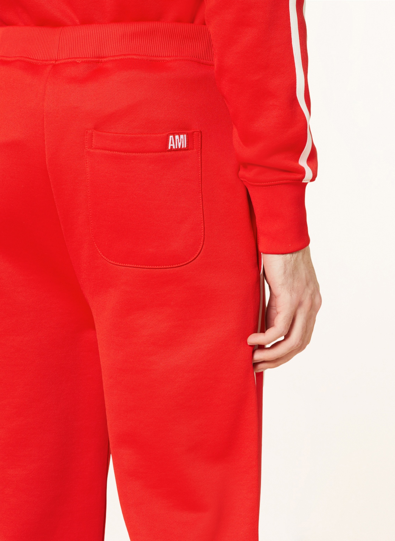 AMI PARIS Sweatpants mit Galonstreifen, Farbe: ROT (Bild 6)