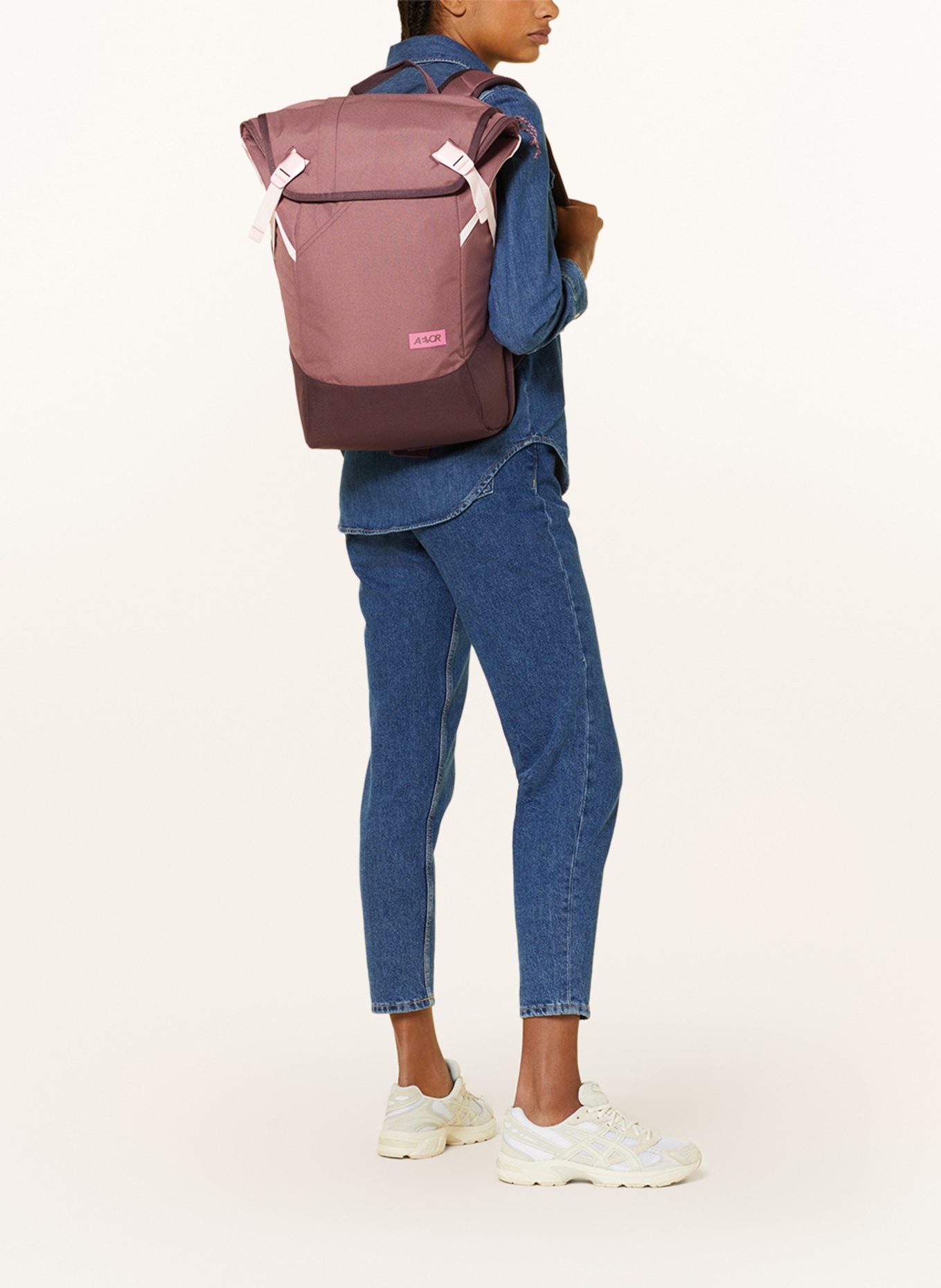AEVOR Backpack DAYPACK PROOF 18 l with laptop compartment, Color: DUSKY PINK/ DARK BROWN (Image 8)